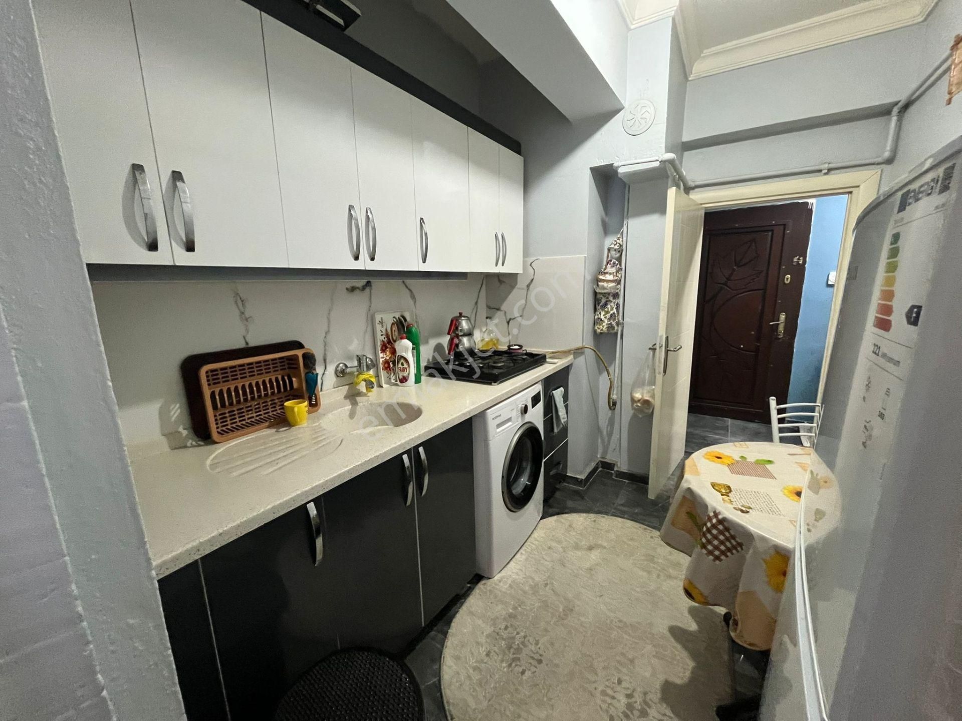 Sincan Tandoğan Mh'de Full Yapılı 2+1 95m2 Yüksek G. 1.kat Konumunda Satılık Daire