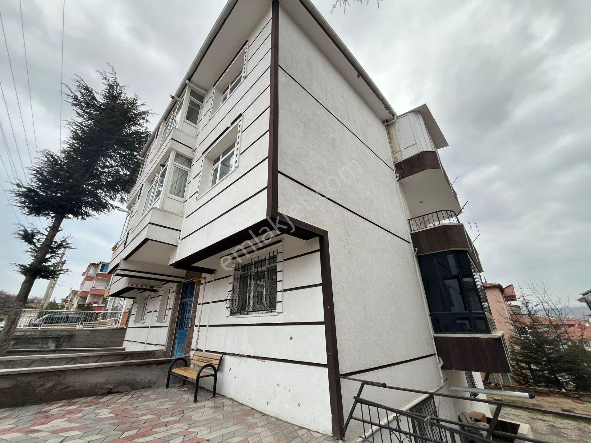 Sincan Tandoğan Mh'de Full Yapılı 2+1 95m2 Yüksek G. 1.kat Konumunda Satılık Daire - Görsel 7