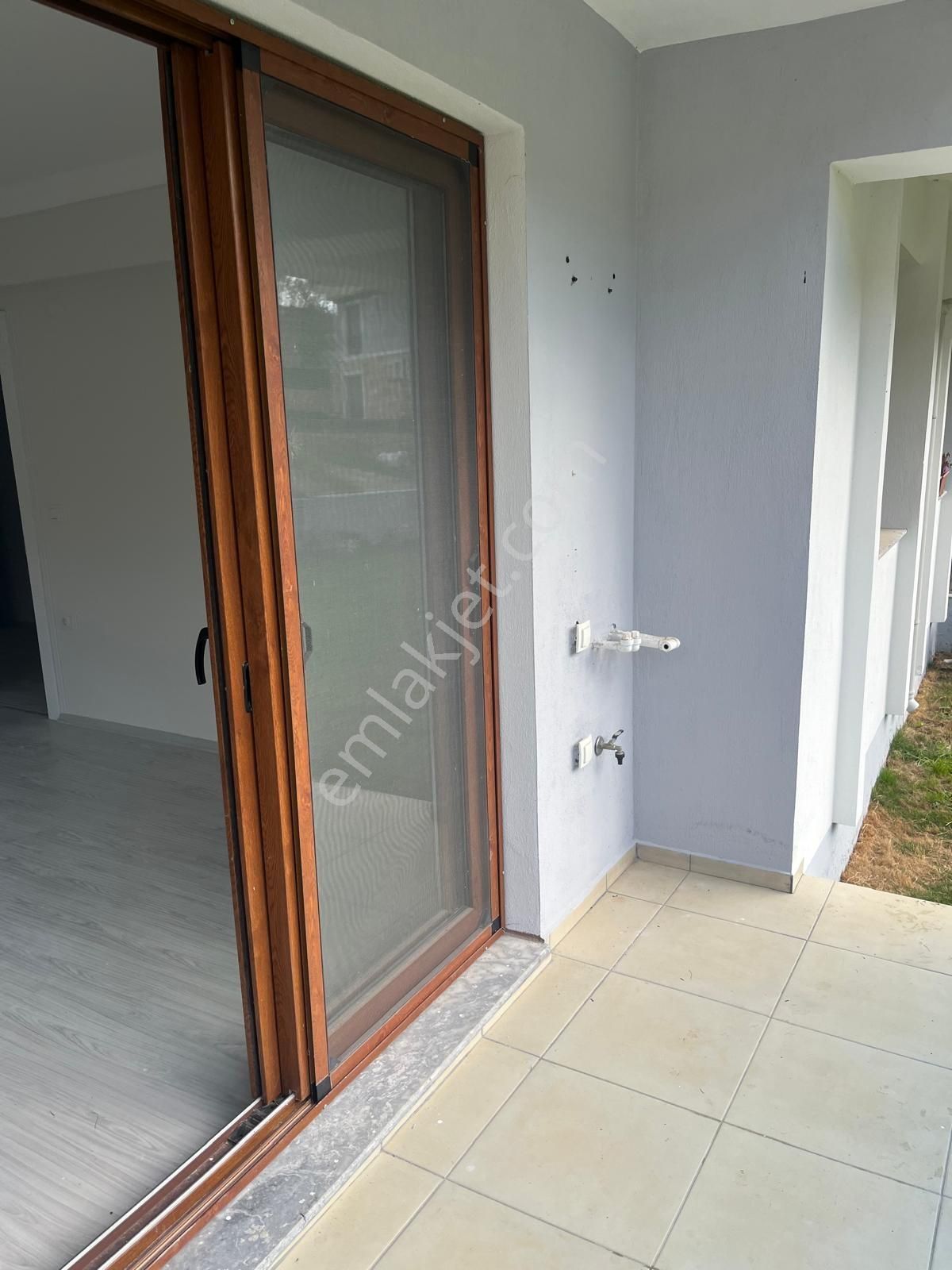 İzmir Foça Yenibağarasında Yılın Son Fırsatı 2+1 Daire - Görsel 17