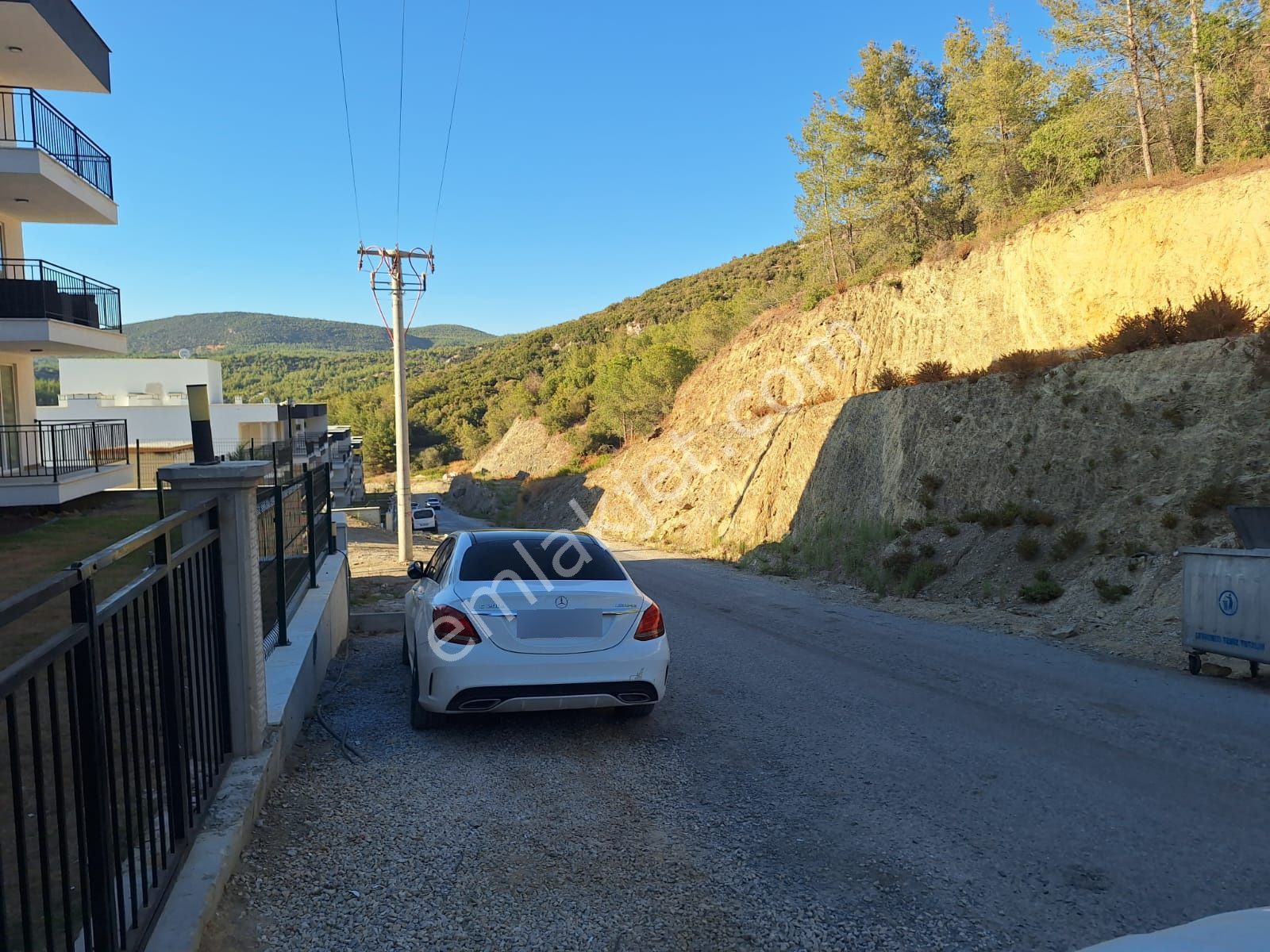 Kuşadası Eşin Vadi'de Yüksek Giriş Doğa Ve Havuz Manzaralı 2+1 - Görsel 18