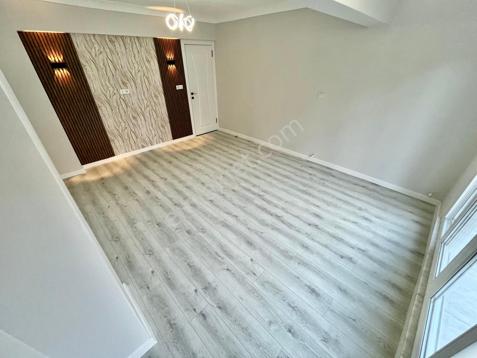 Gümüş'den Bahçe Kullanımlı Full Yapılı Denize 100 Mt 2+1 Daire - Görsel 35