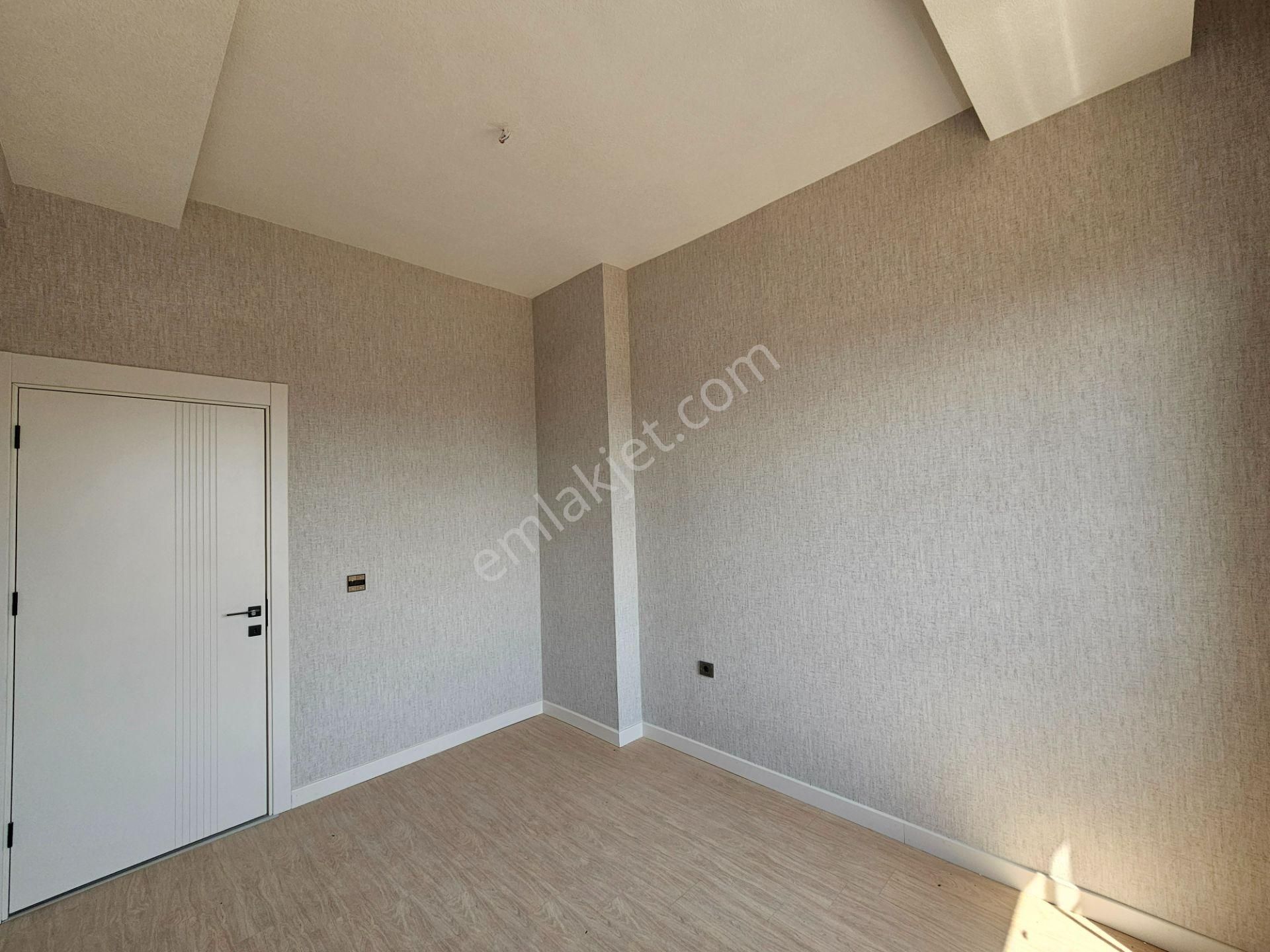 Beyhekim Caddesinde Akıllı Ev Sistemli 4+1 Fırsat Ultra Lüx Daire - Görsel 28