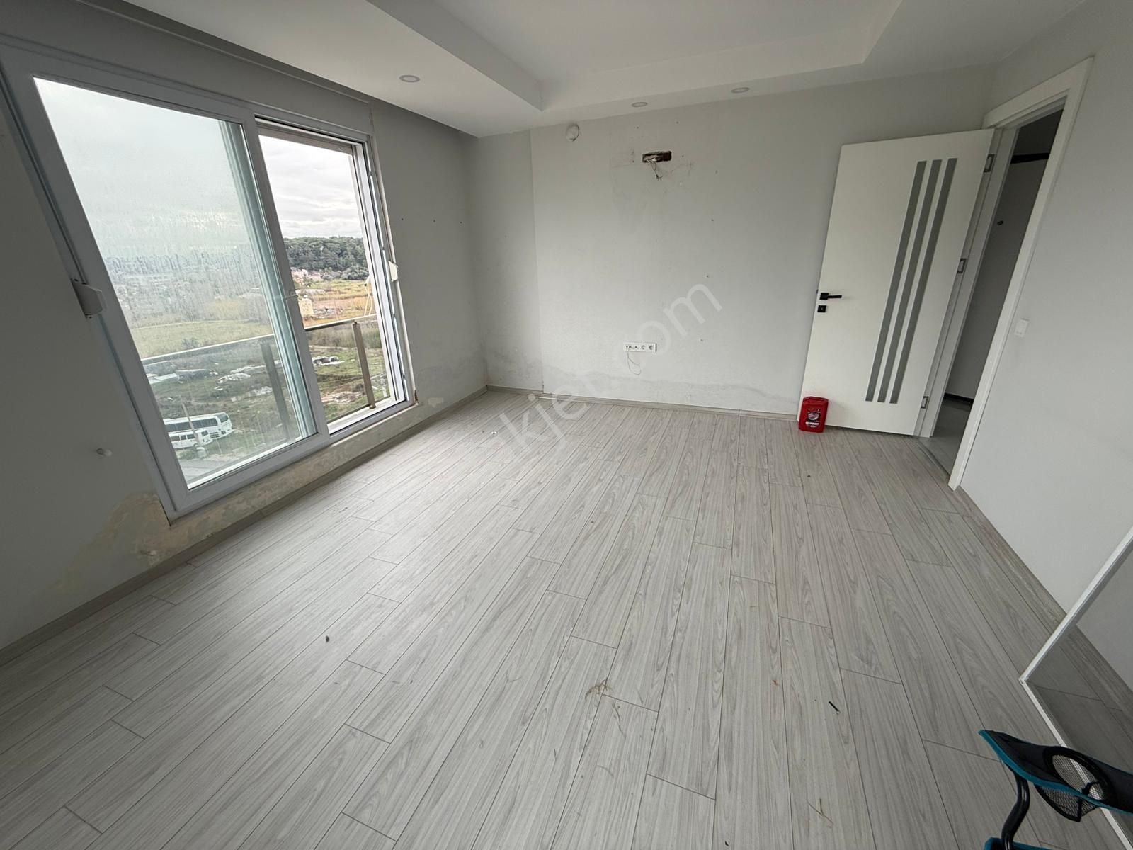 Aksu Mah. 2+1 Herşeyi Ayrı Manzaralı Geniş Kiralık Daire - Görsel 15