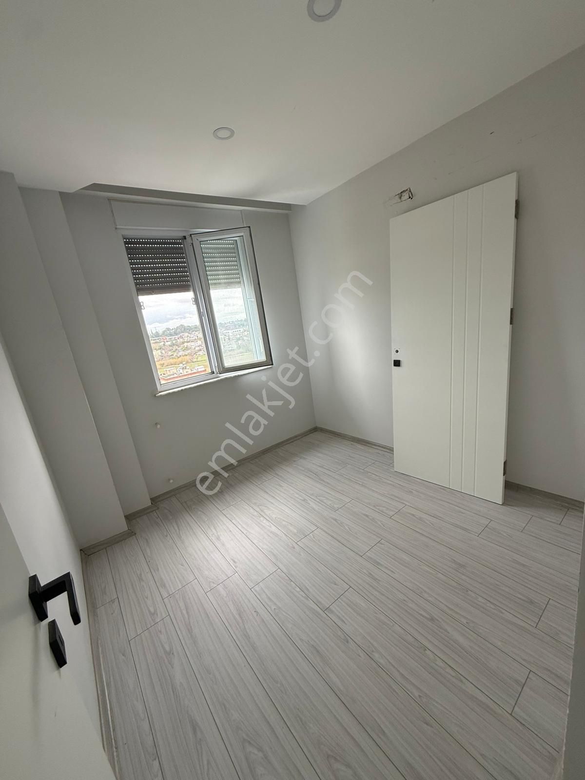 Aksu Mah. 2+1 Herşeyi Ayrı Manzaralı Geniş Kiralık Daire - Görsel 17