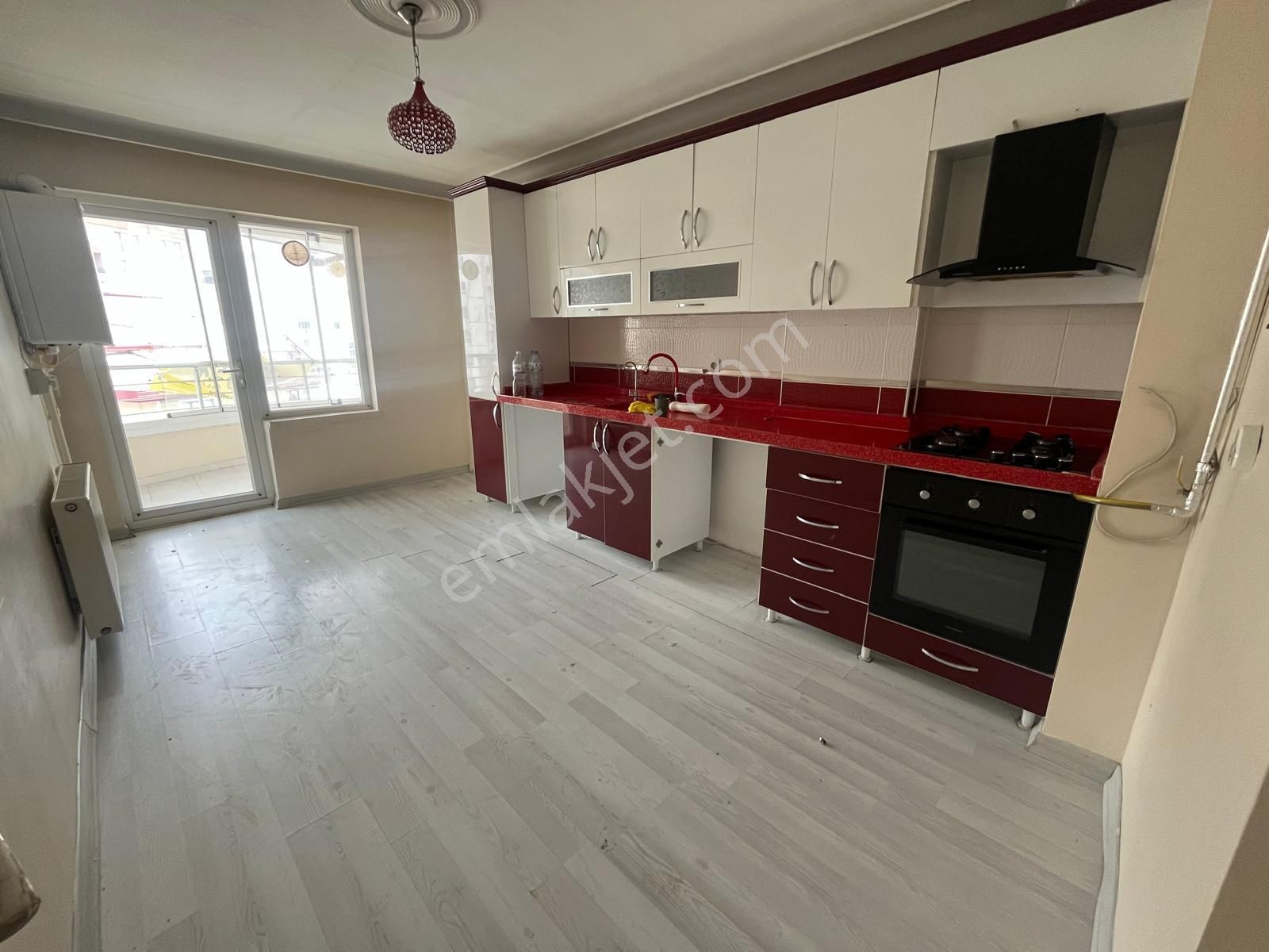 Ankara Keçiörende Cad Üzerinde Katta Asansörlü 130m2 Net Oturum Alanı Daire - Görsel 5