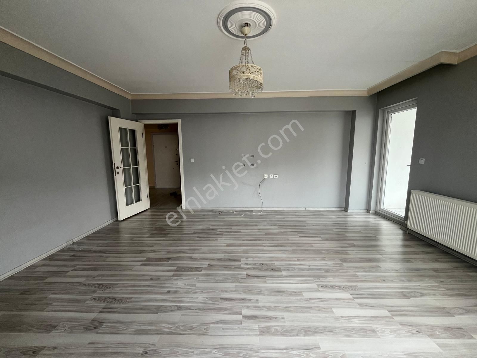 Ankara Keçiörende Cad Üzerinde Katta Asansörlü 130m2 Net Oturum Alanı Daire - Görsel 16