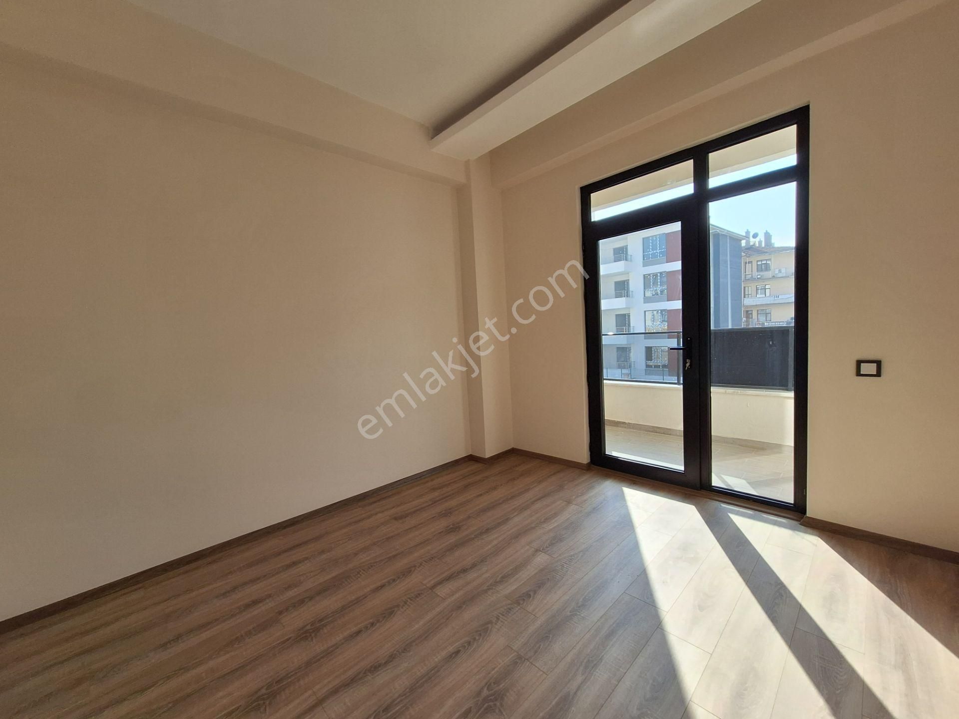 Akşemsettin Mahallesinde Satılık Site İçi 2+1 Lüx Sıfır Fırsat Daireler - Görsel 21