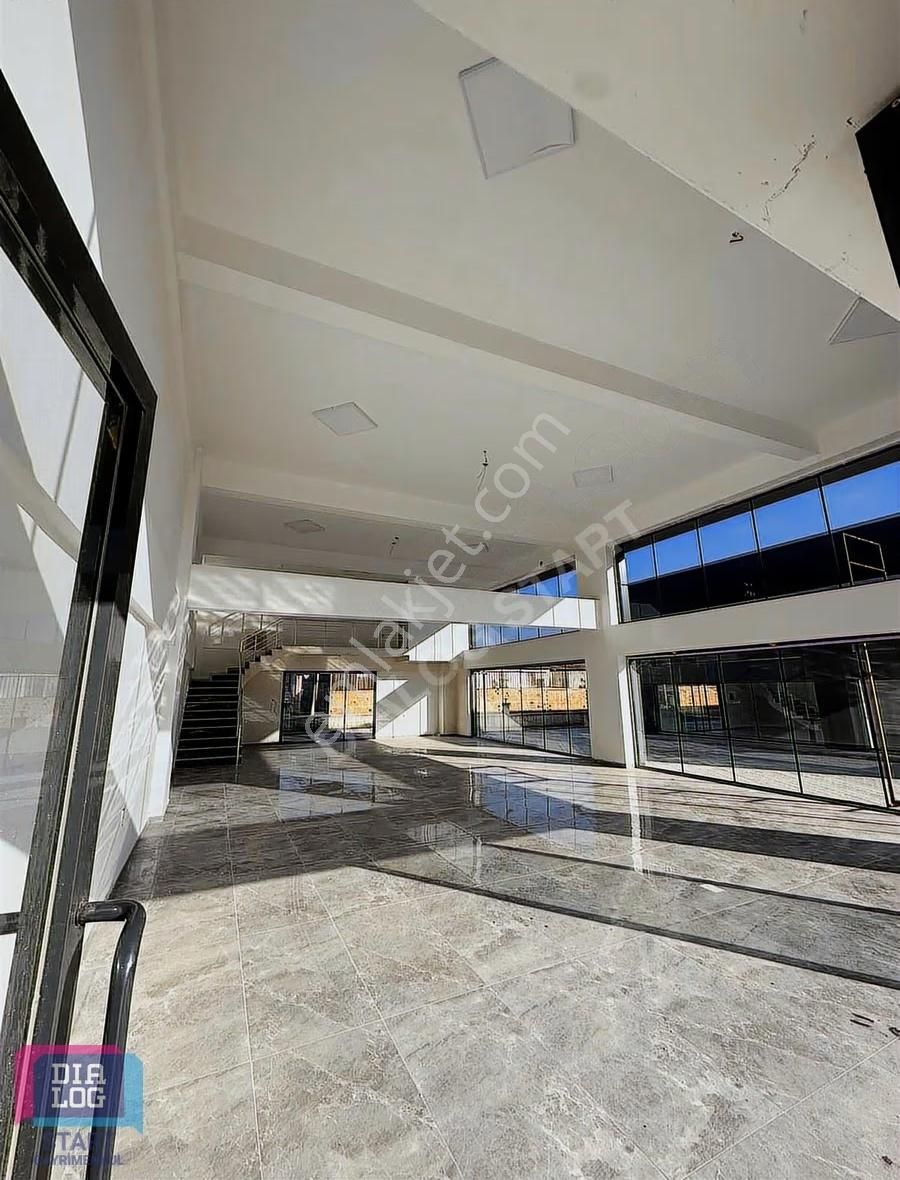 Tire Oto Plaza' Da Satılık Sıfır Lüks Dükkanlar - Görsel 14