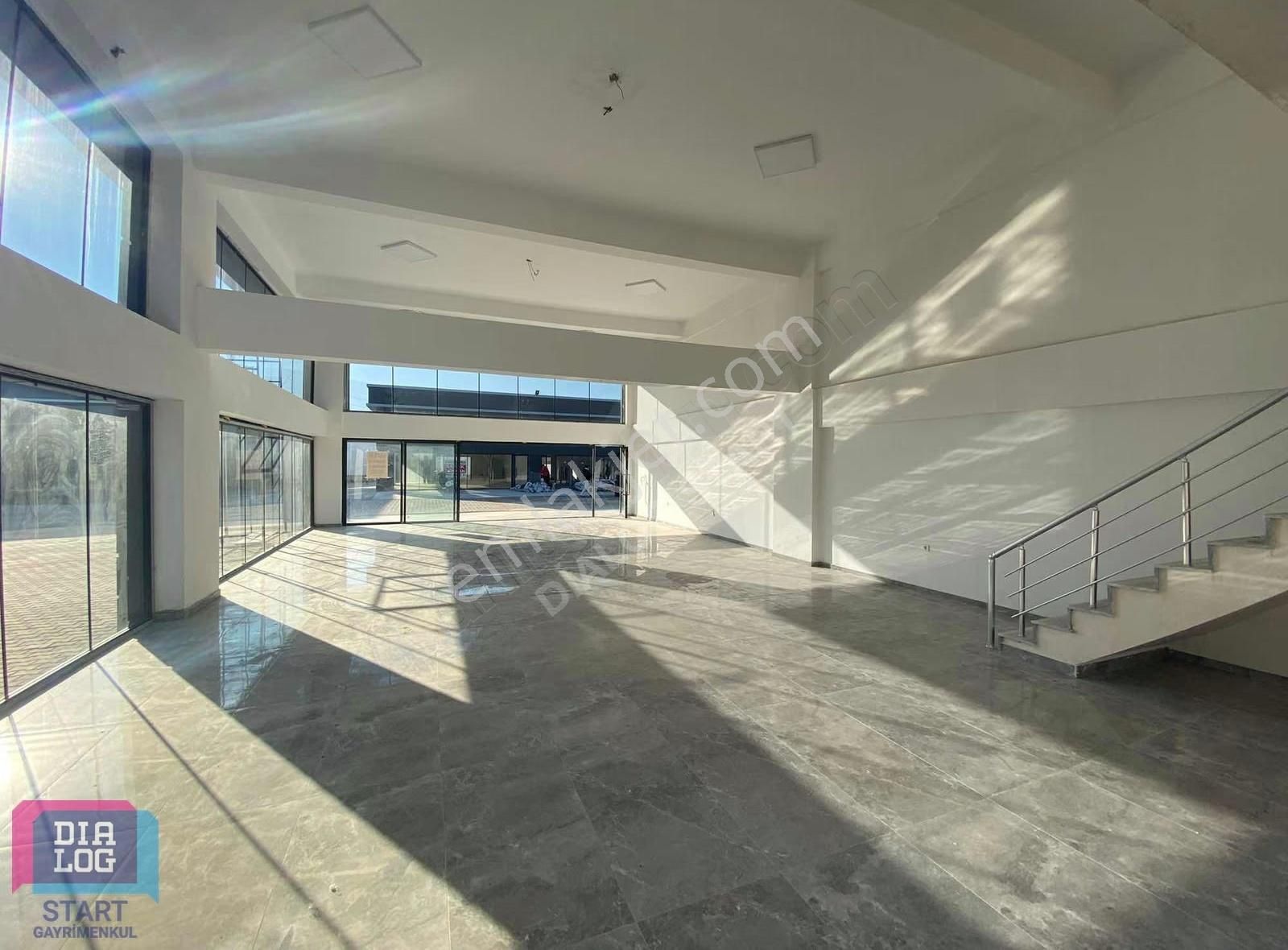 Tire Oto Plaza' Da Satılık Sıfır Lüks Dükkanlar - Görsel 16