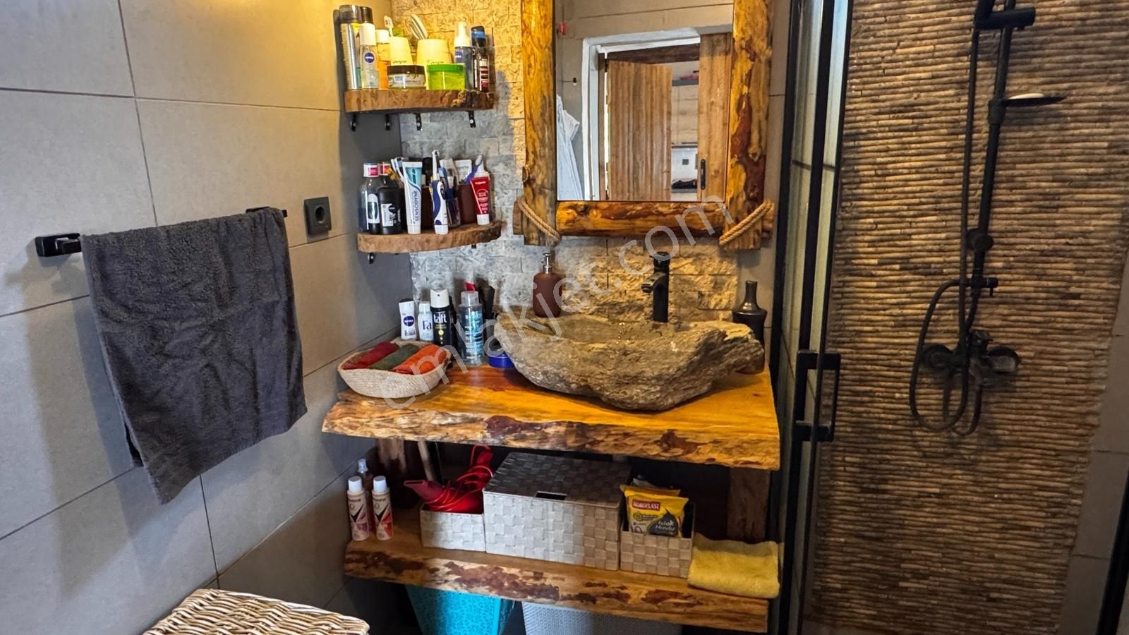 Gönen Merkeze 10 Dk 523 M2 Arsa İçinde Şömineli Müstakil Ev - Görsel 7