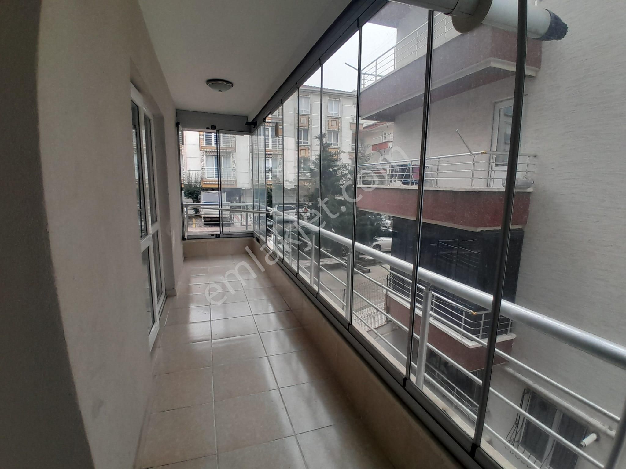 Ankara Keçiören Kanuni Mah Katta Asansörlü Ebeveyn Banyolu Daire - Görsel 7