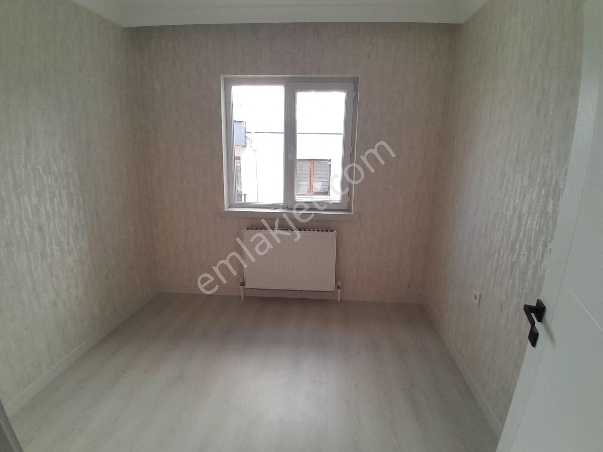 Ankara Keçiören Kanuni Mah Katta Asansörlü Ebeveyn Banyolu Daire - Görsel 12