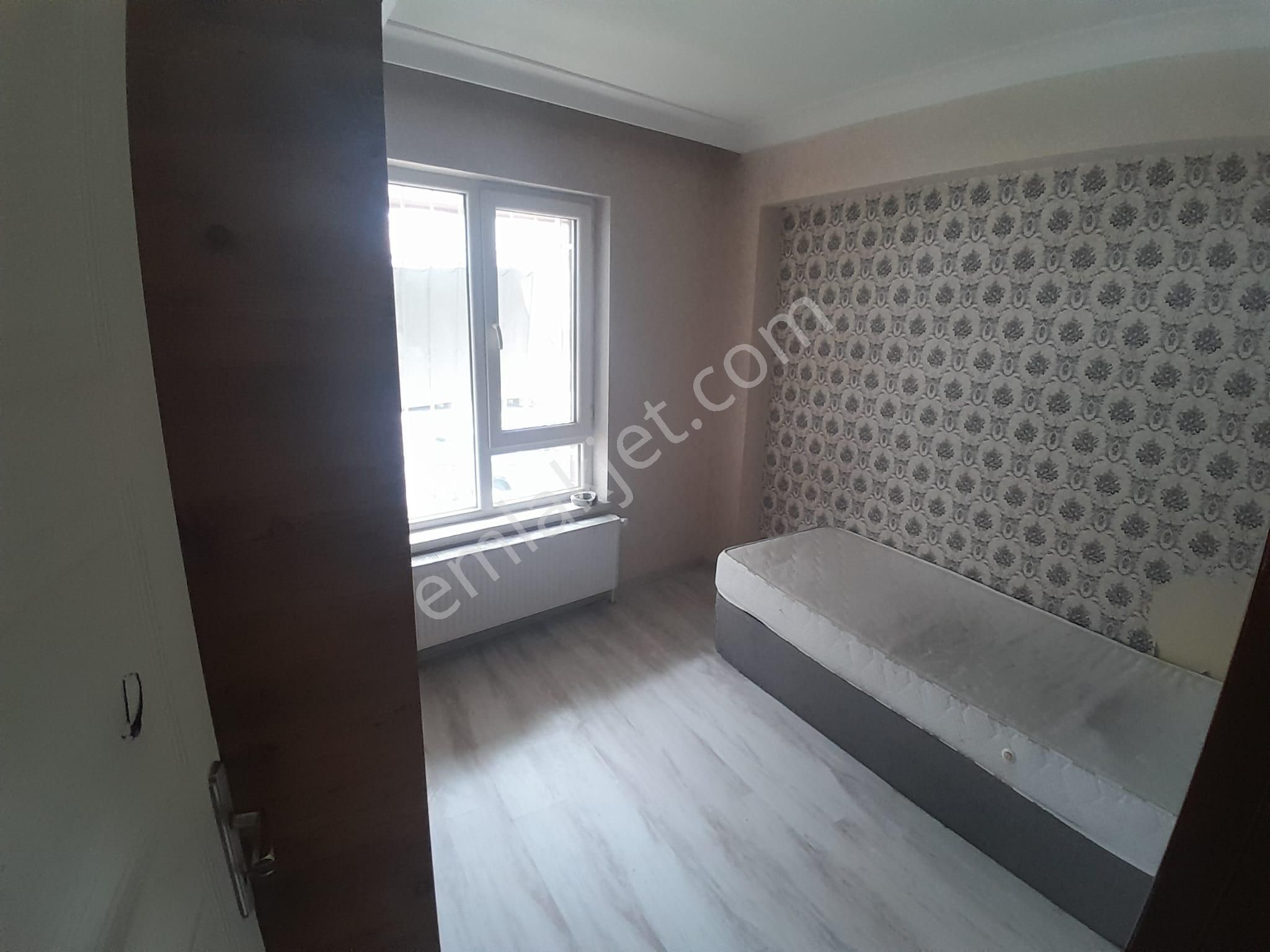 Ankara Keçiören Kanuni Mah Katta Asansörlü Ebeveyn Banyolu Daire - Görsel 14