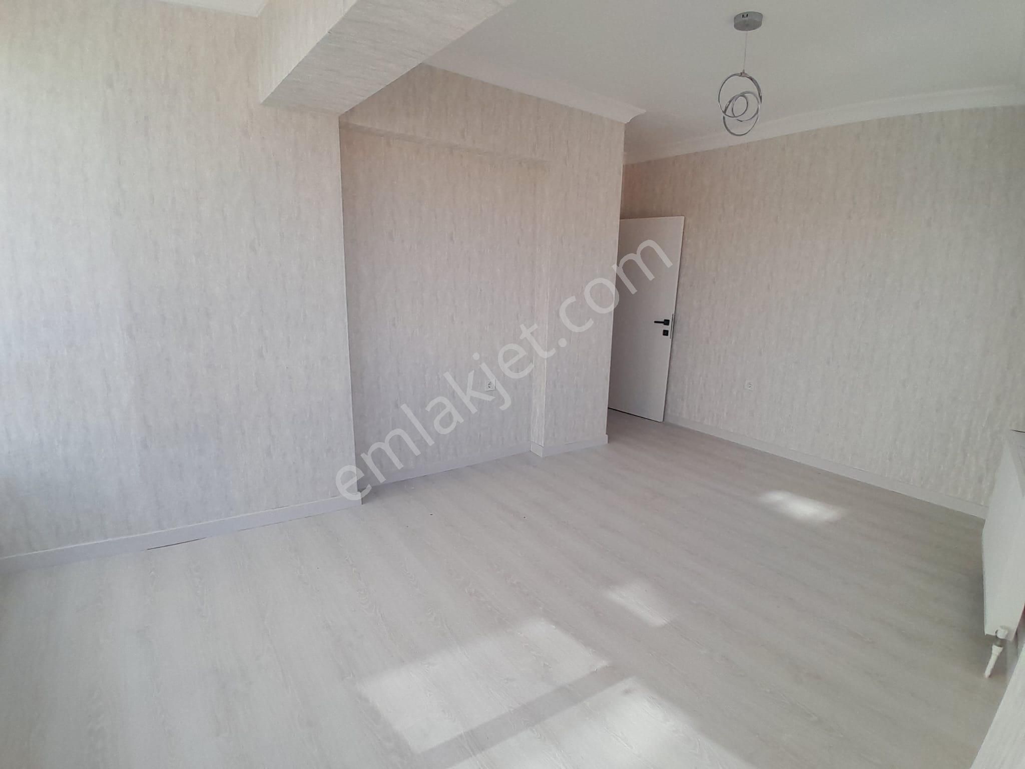 Ankara Keçiören Kanuni Mah Katta Asansörlü Ebeveyn Banyolu Daire - Görsel 10