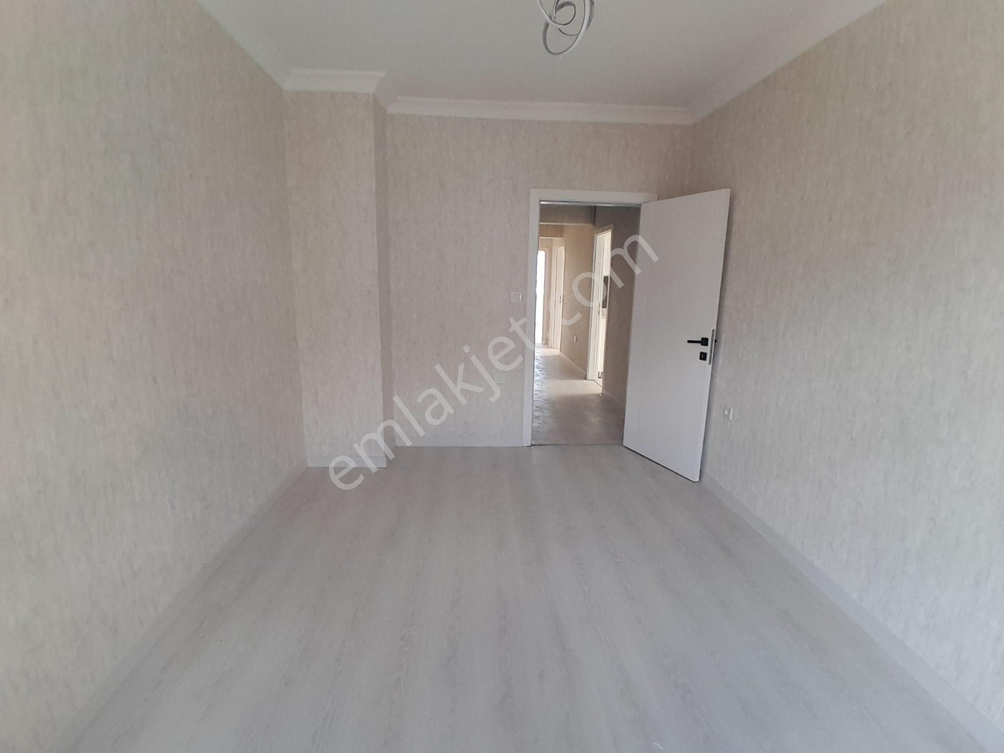 Ankara Keçiören Kanuni Mah Katta Asansörlü Ebeveyn Banyolu Daire - Görsel 11