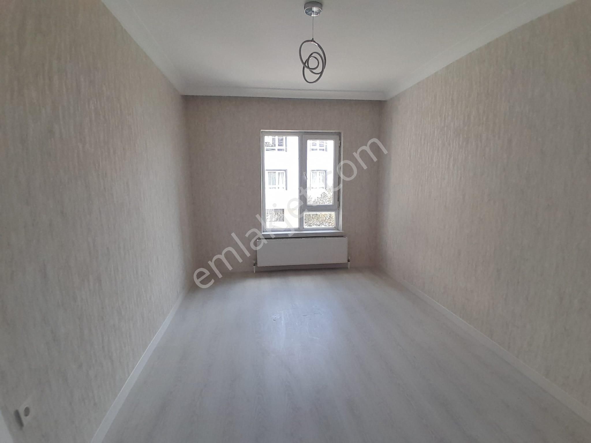 Ankara Keçiören Kanuni Mah Katta Asansörlü Ebeveyn Banyolu Daire - Görsel 15