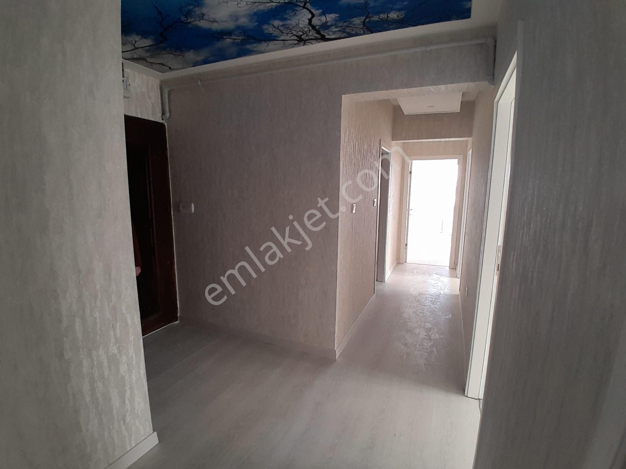 Ankara Keçiören Kanuni Mah Katta Asansörlü Ebeveyn Banyolu Daire - Görsel 17