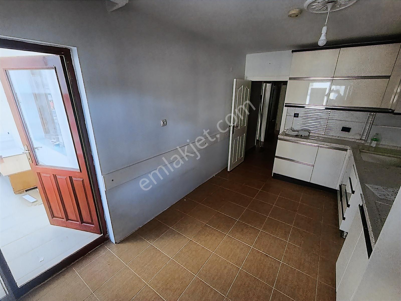 Sevindik'ten Özgüneş Yakını 1.arakat 125m2 Çiftbanyolu 3+1 Daire - Görsel 14