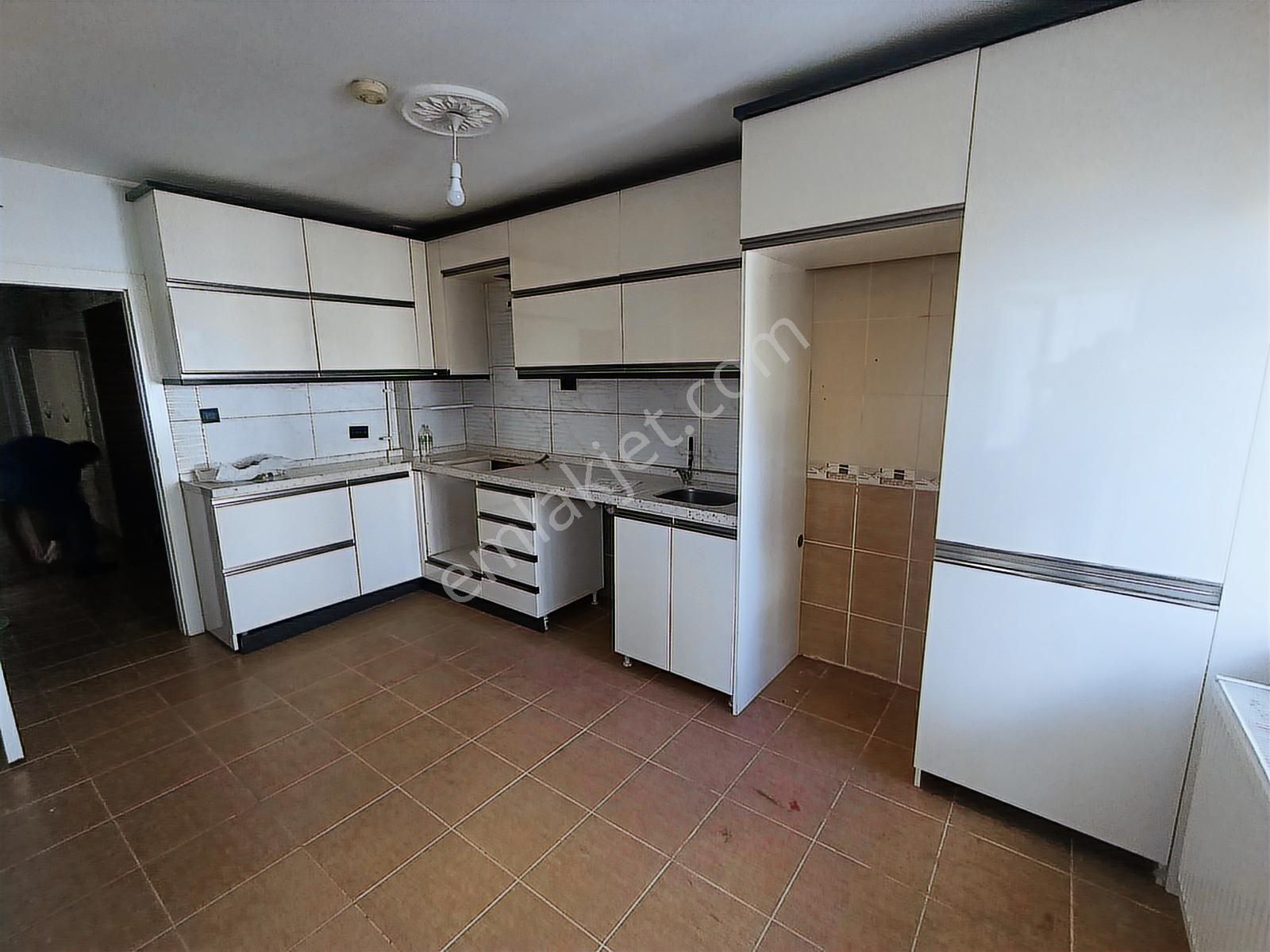 Sevindik'ten Özgüneş Yakını 1.arakat 125m2 Çiftbanyolu 3+1 Daire - Görsel 10