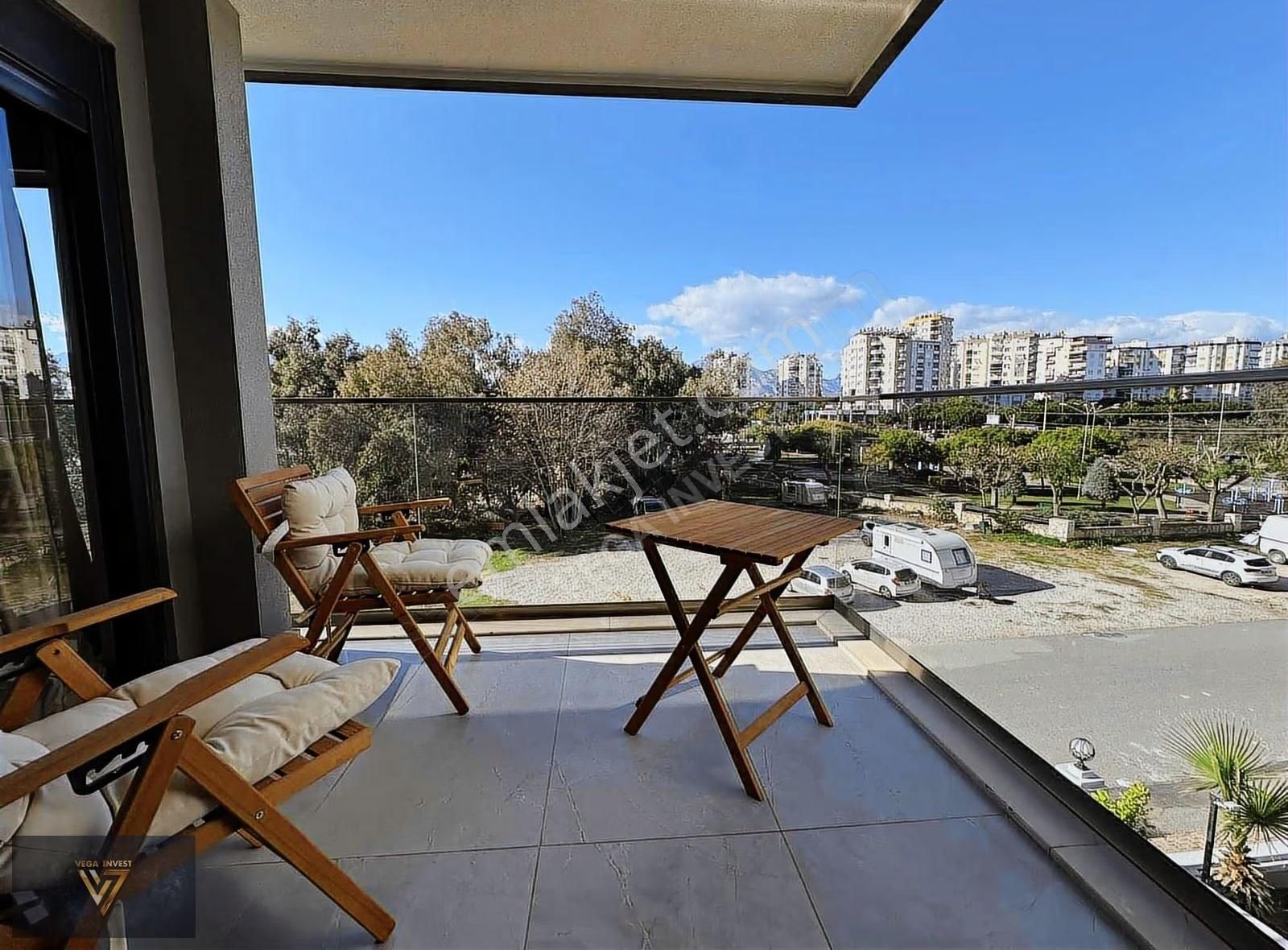 Uncalı'da Full Konsept Site İçerisinde Kiralık 3+1 Lüks Daire