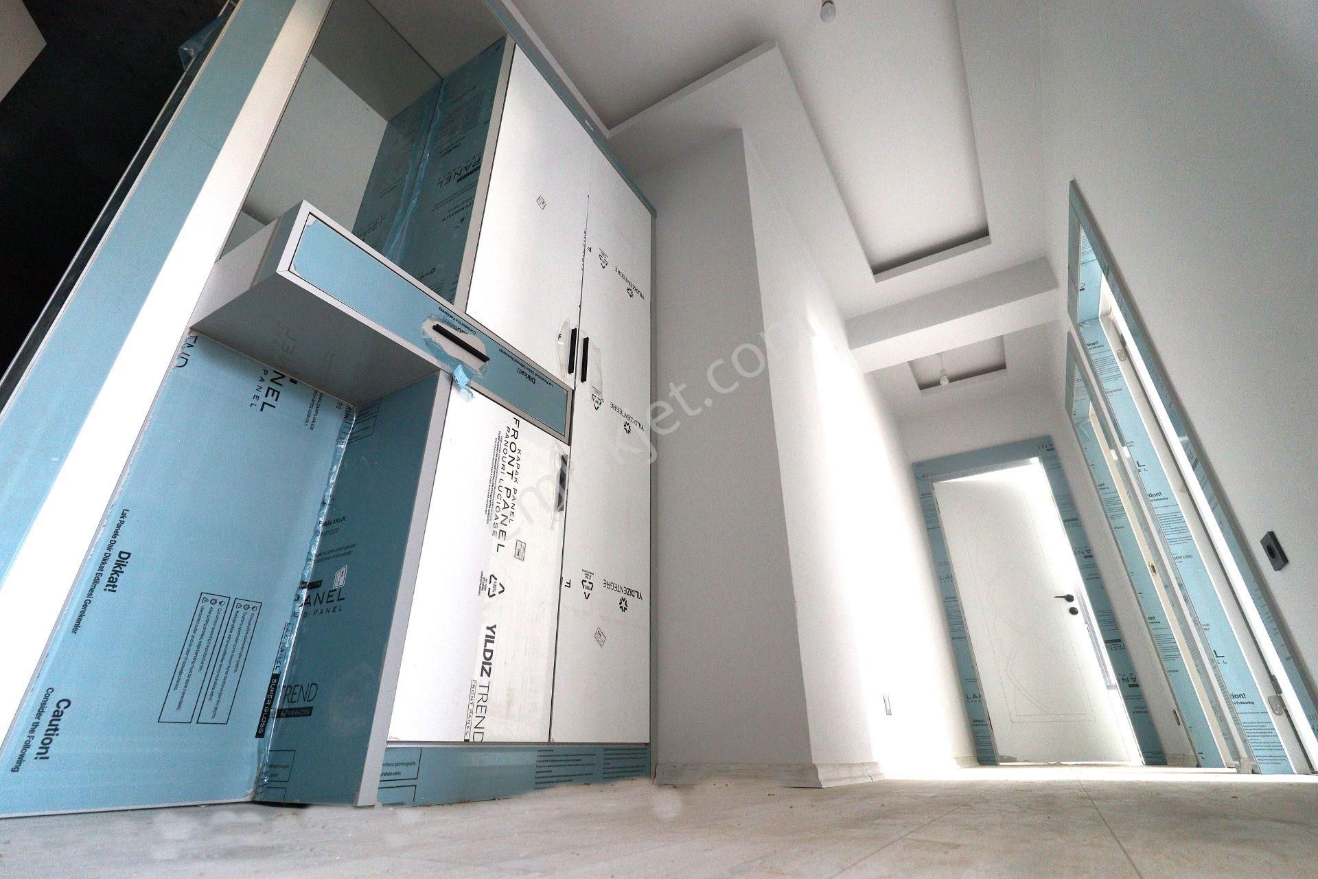 Akçay Merkez Kordon'da Aygül'den Kat Ve Cephe Seçenekleriyle Sıfır Denize Yakın 2+1 Satılık Daireler - Görsel 32