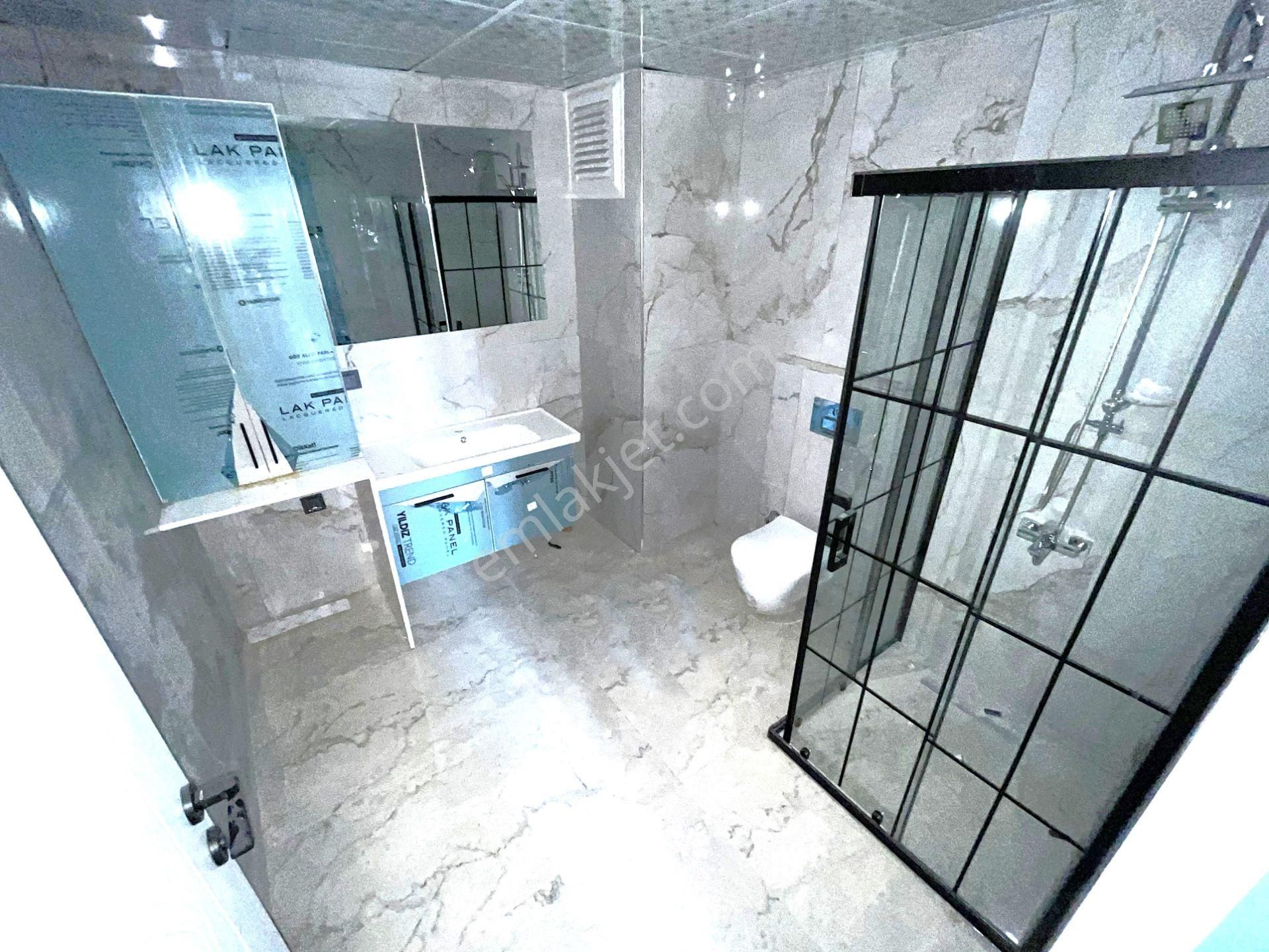 Akçay Merkez Kordon'da Aygül'den Kat Ve Cephe Seçenekleriyle Sıfır Denize Yakın 2+1 Satılık Daireler - Görsel 30