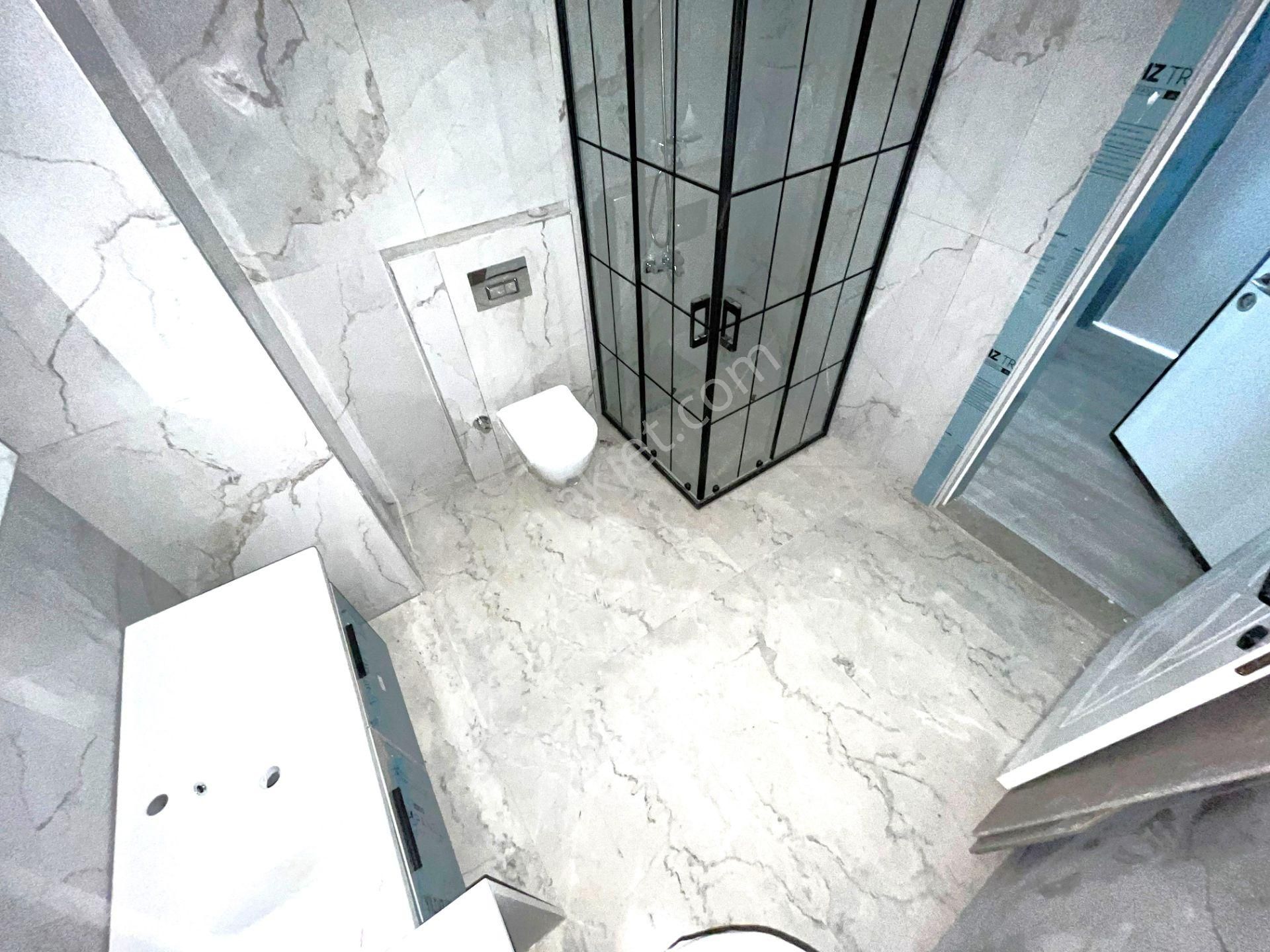 Akçay Merkez Kordon'da Aygül'den Kat Ve Cephe Seçenekleriyle Sıfır Denize Yakın 2+1 Satılık Daireler - Görsel 28