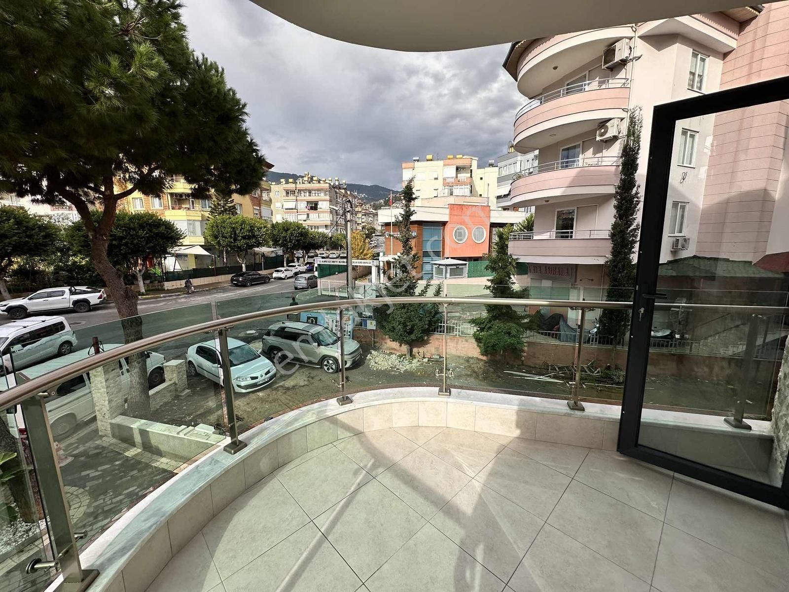 Alanya Hacet Mahallesi Kiralık 1+1 Boş Daire - Görsel 4