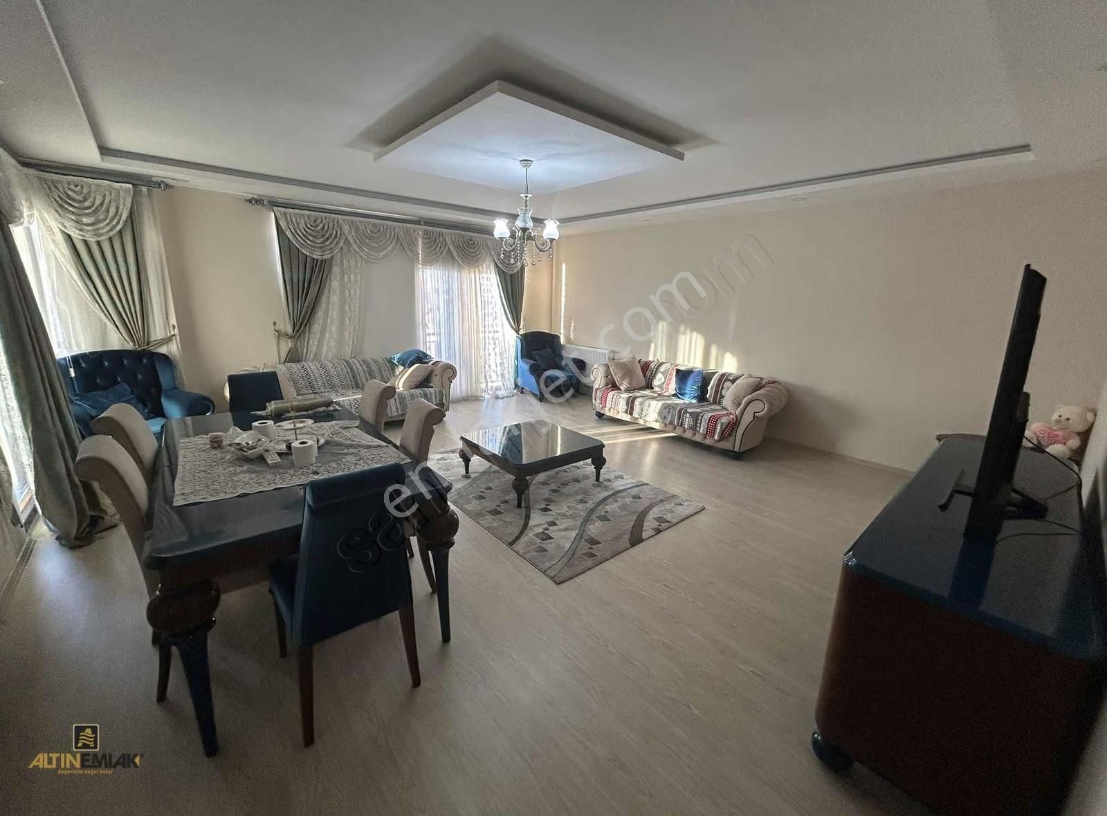 Altın Emlak Trabzon Kaşüstünde Satılık 3.5+1 Lüx Daire - Görsel 28