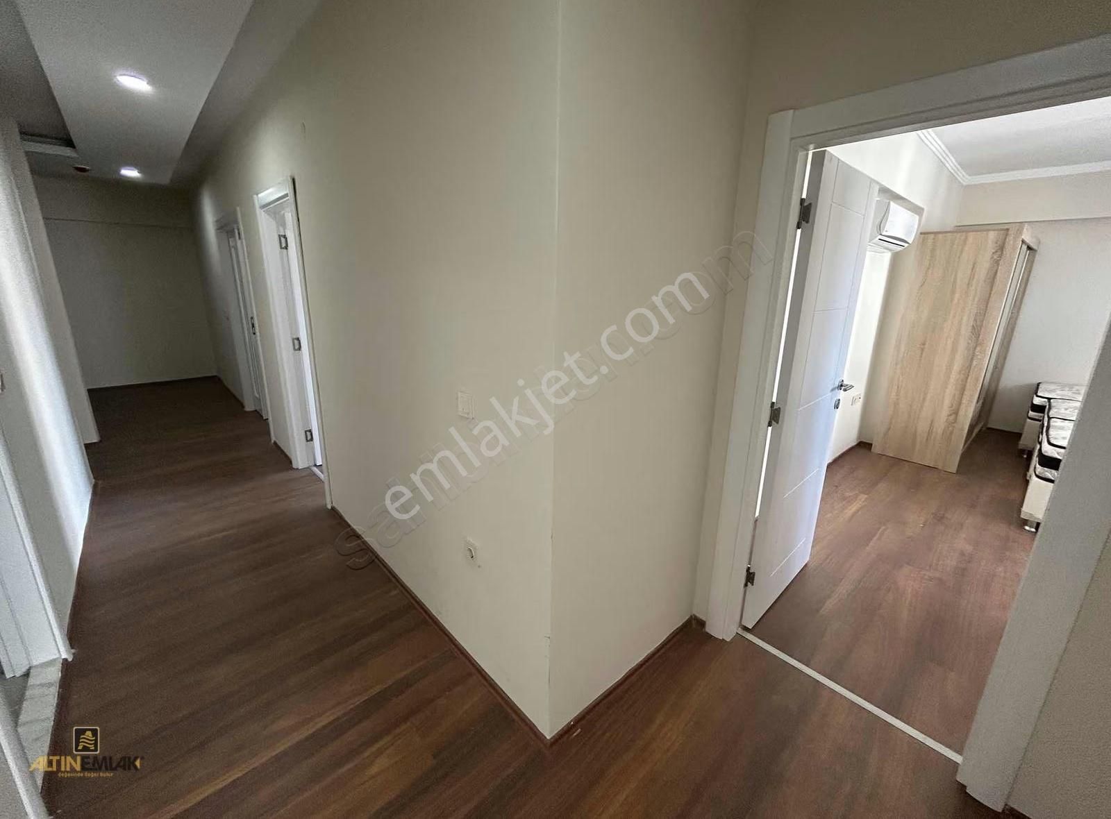 Altın Emlak Trabzon Kaşüstünde Eşyalı Kiralık 3+1 Daire - Görsel 2