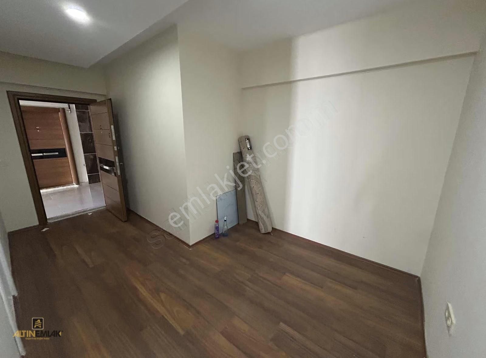 Altın Emlak Trabzon Kaşüstünde Eşyalı Kiralık 3+1 Daire - Görsel 18