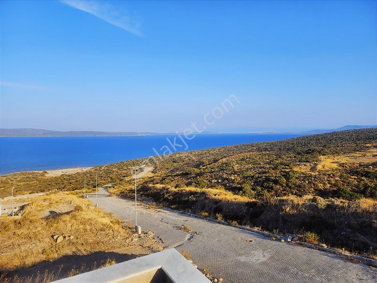 Mordoğan Emlaktan 498 Ada 7 Parselde Satılık Arsa