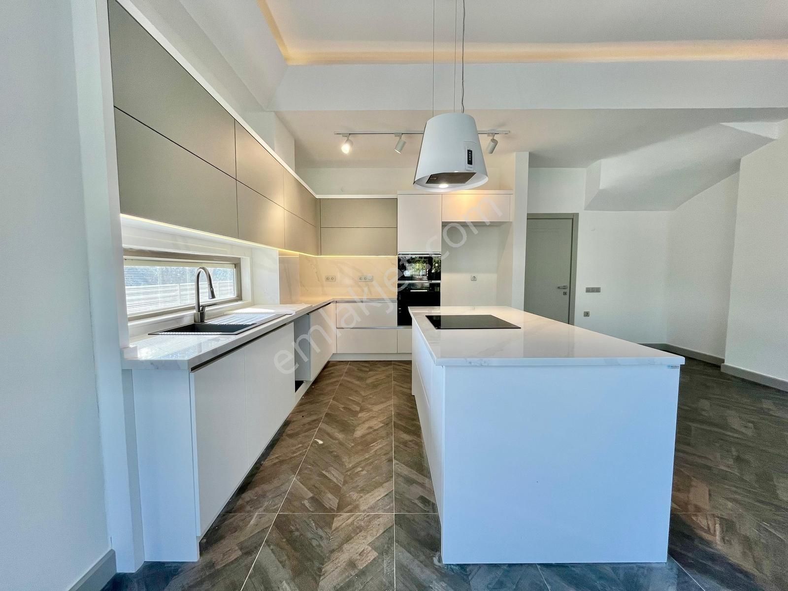 Gümüşden Kazdağları Ve Denizin Birleştiği Tam Bağımsız 4+1 Villa - Görsel 9