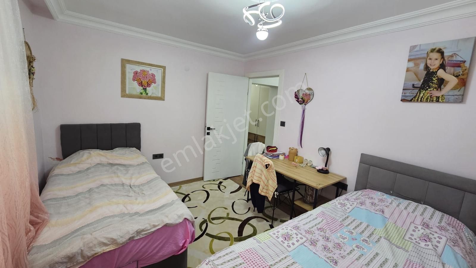 General Zeki Doğan Mah Full Yapılı Caddeye 2 Dakika - Görsel 3