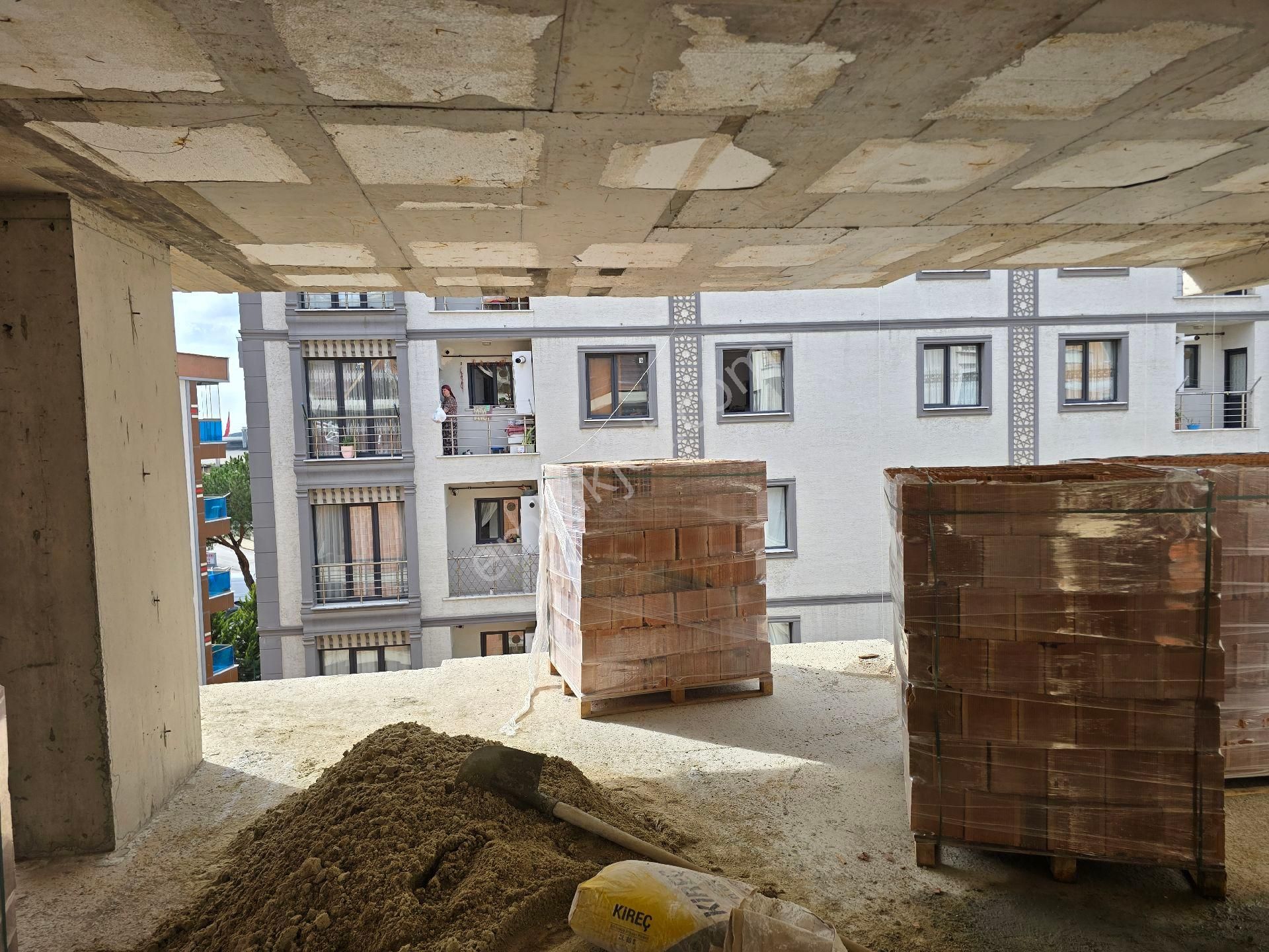 Pendik Orhangazi Mahallesin^de Projeden Satılık 1+1 Daireler - Görsel 19