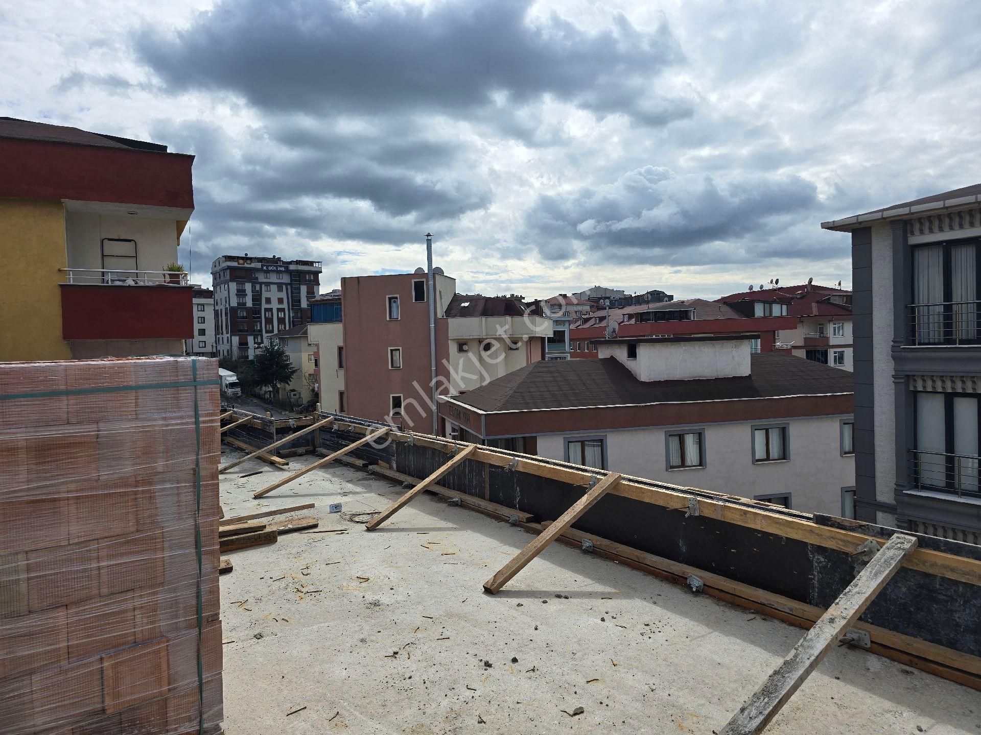 Pendik Orhangazi Mahallesin^de Projeden Satılık 1+1 Daireler - Görsel 28