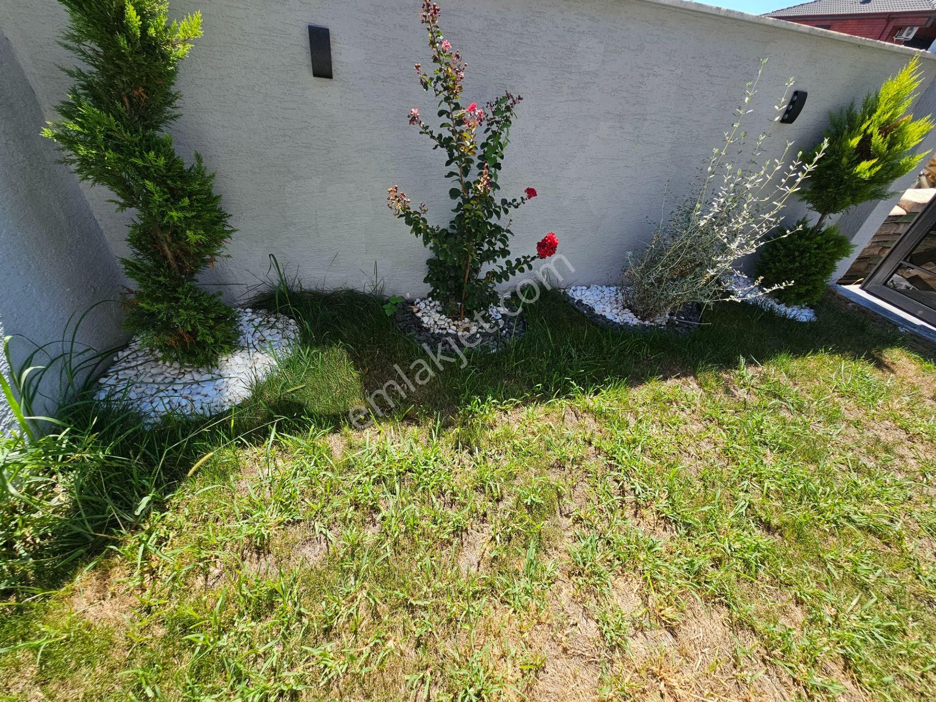 Deniz'den Kocaali Sakarya'da 4+1 Ön Cephe, Bahçeli, Denize Yürüme Mesafesinde Villa - Görsel 4