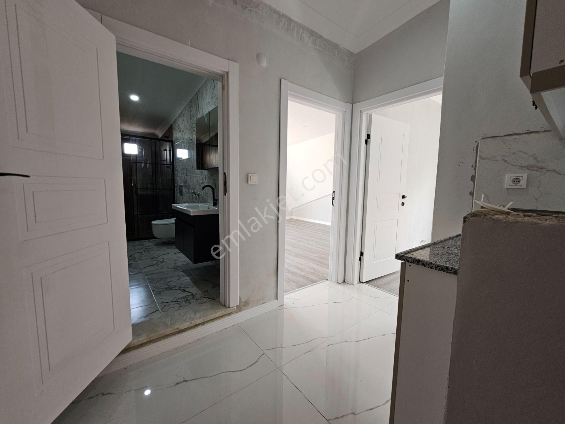 Deniz'den Kocaali Sakarya'da 4+1 Ön Cephe, Bahçeli, Denize Yürüme Mesafesinde Villa - Görsel 28