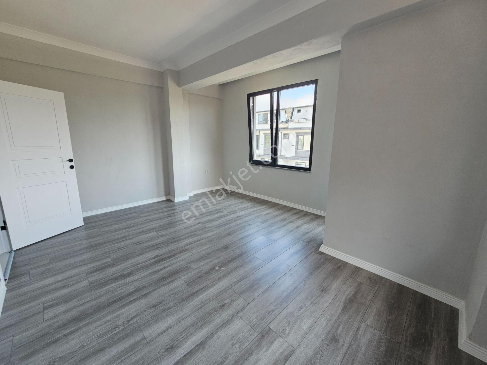 Deniz'den Kocaali Sakarya'da 4+1 Ön Cephe, Bahçeli, Denize Yürüme Mesafesinde Villa - Görsel 22