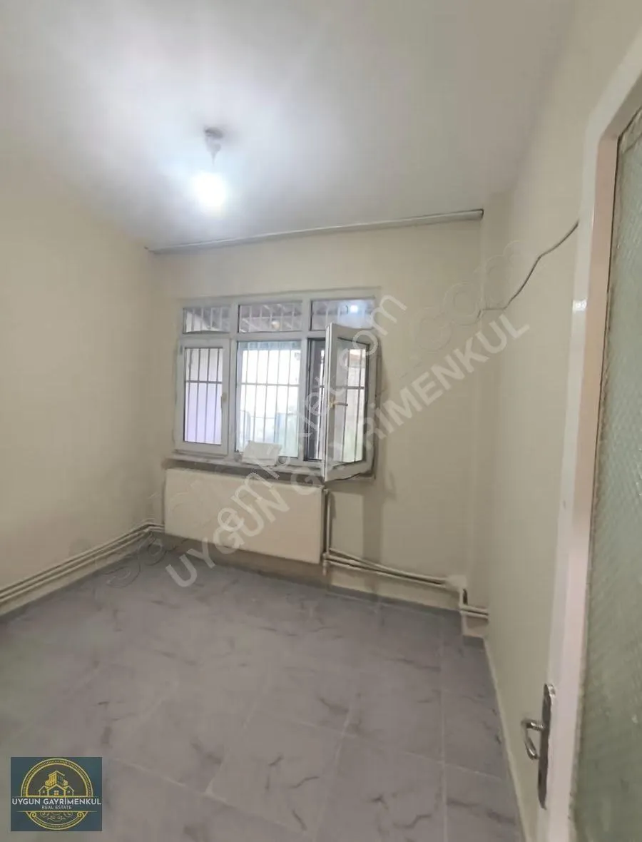 Fatih Mevlanakapıda 2+1 Bahçe Kat Kiralık Daire