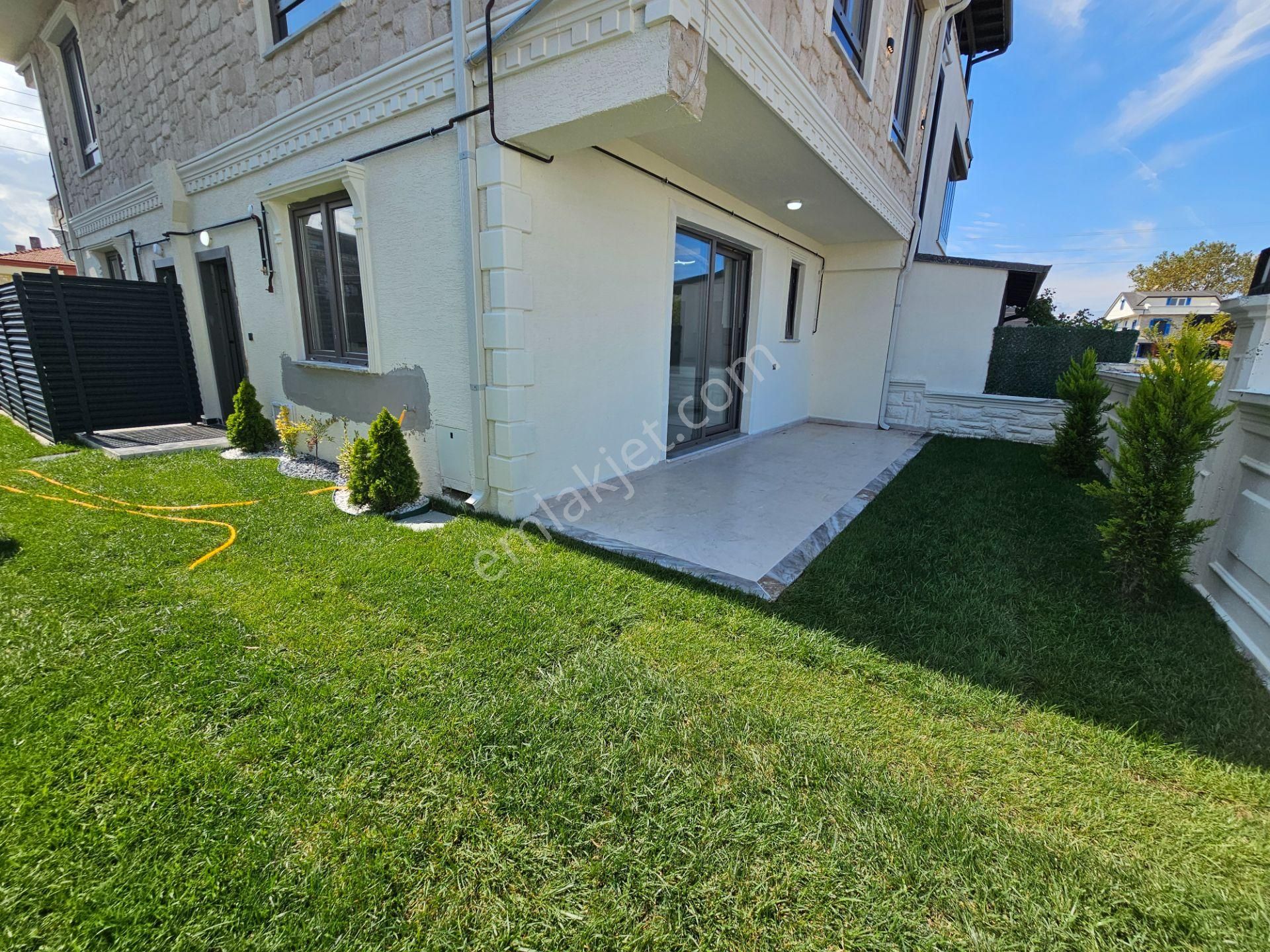 Deniz'dedn Kocaali Sakarya'da 4+1 Yerden Isıtmalı , Bahçeli , Denize Yürüme Mesafesinde Villa - Görsel 6