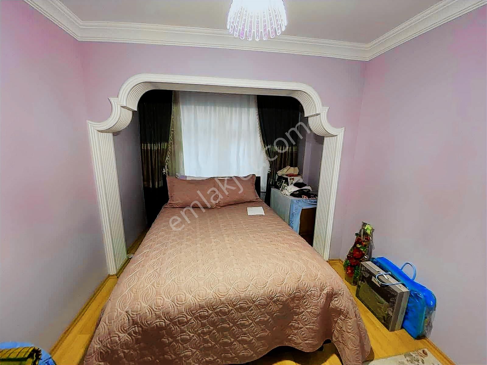 Marmaraya Yakın Sırasöğütler Mah. Satılık 2+1 Bakımlı Ara Kat - Görsel 3