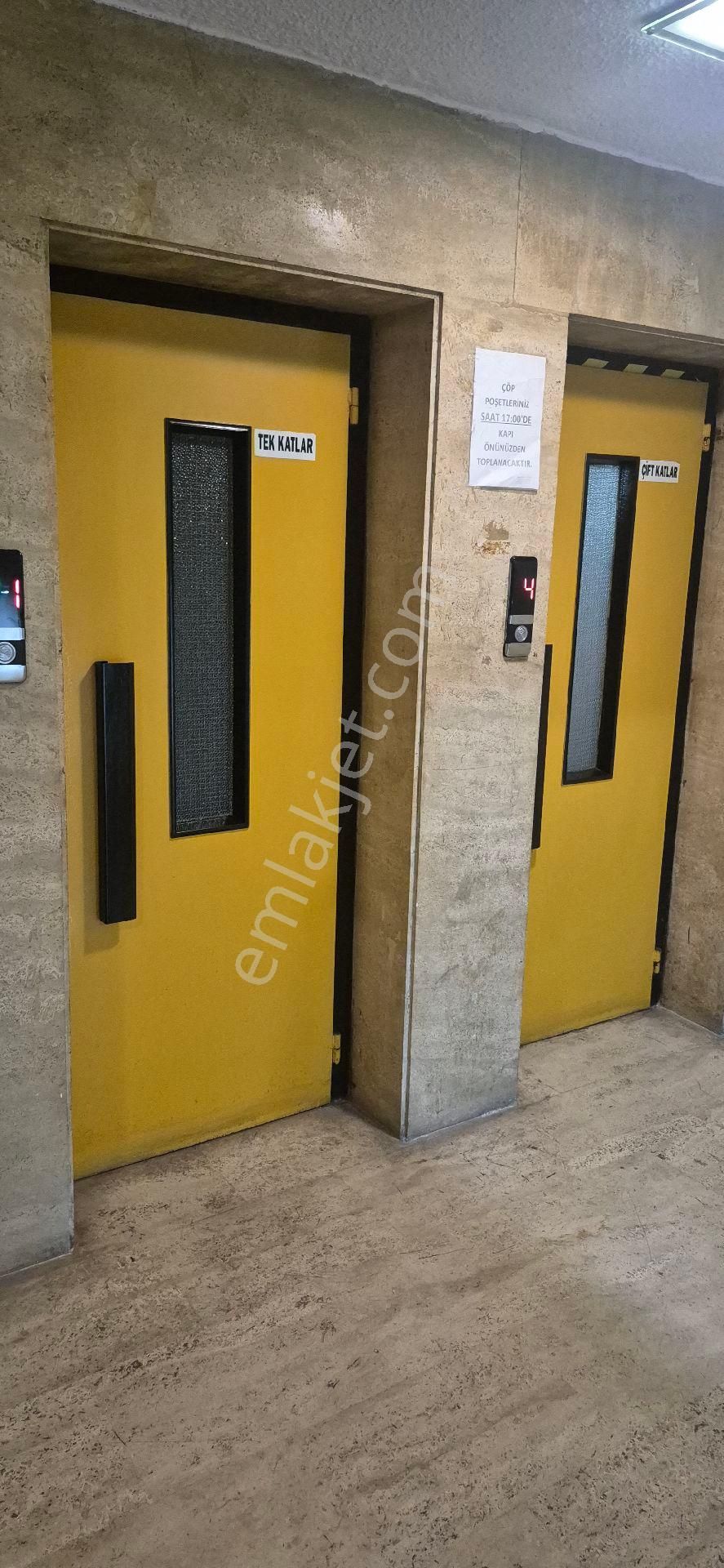 İzmir Konak Cumhuriyet İş Hanı Satılık Ofis - Görsel 3
