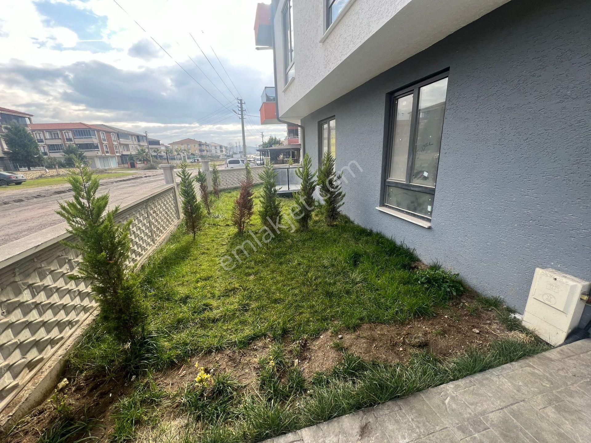 Müstakil Ev Tadında Büyük Bahçeli 2+1 Sıfır Daire Çiğdem Emlakta - Görsel 16