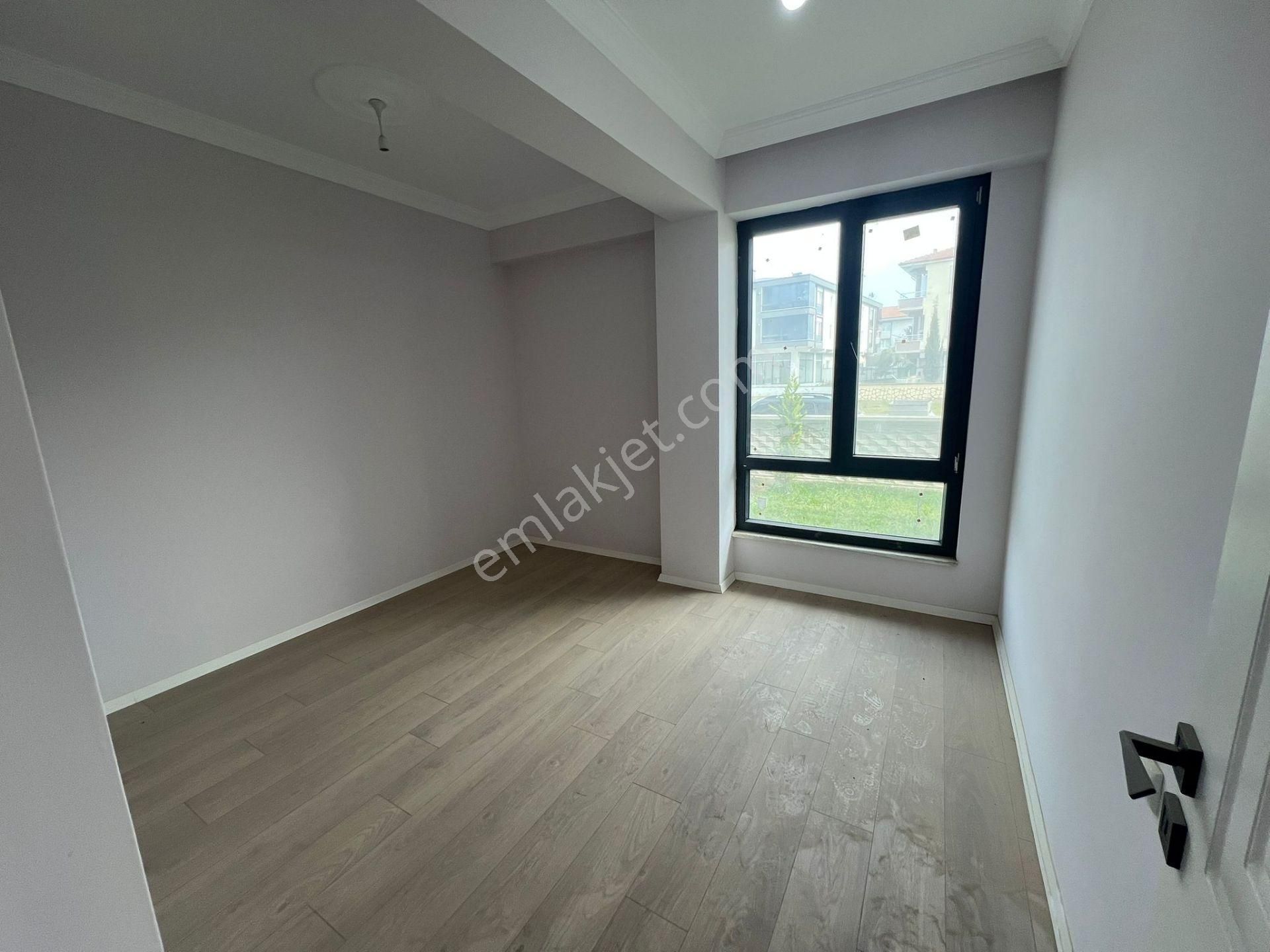Müstakil Ev Tadında Büyük Bahçeli 2+1 Sıfır Daire Çiğdem Emlakta - Görsel 10