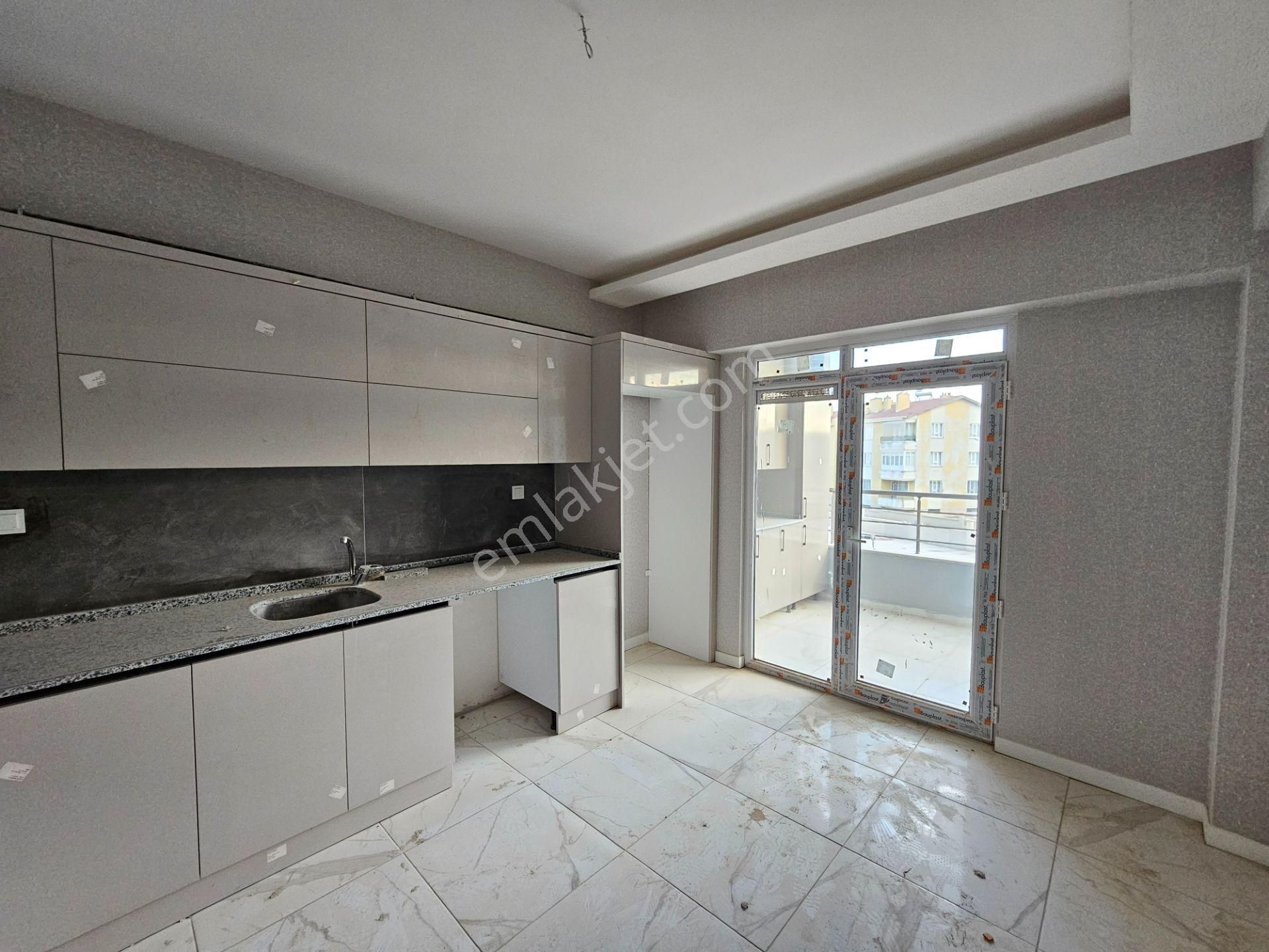 Sancak Mahallesinde Site İçerisinde Satılık 3+1 Lüx Sıfır Daire - Görsel 12