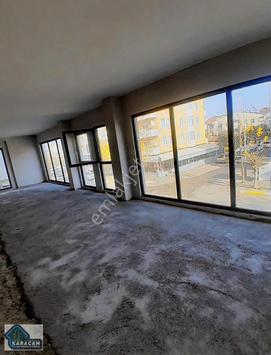 Birol Kaç Cadde Üstü 2 Katlı Deposu Bulunan Dükkan Kiralık - Görsel 10