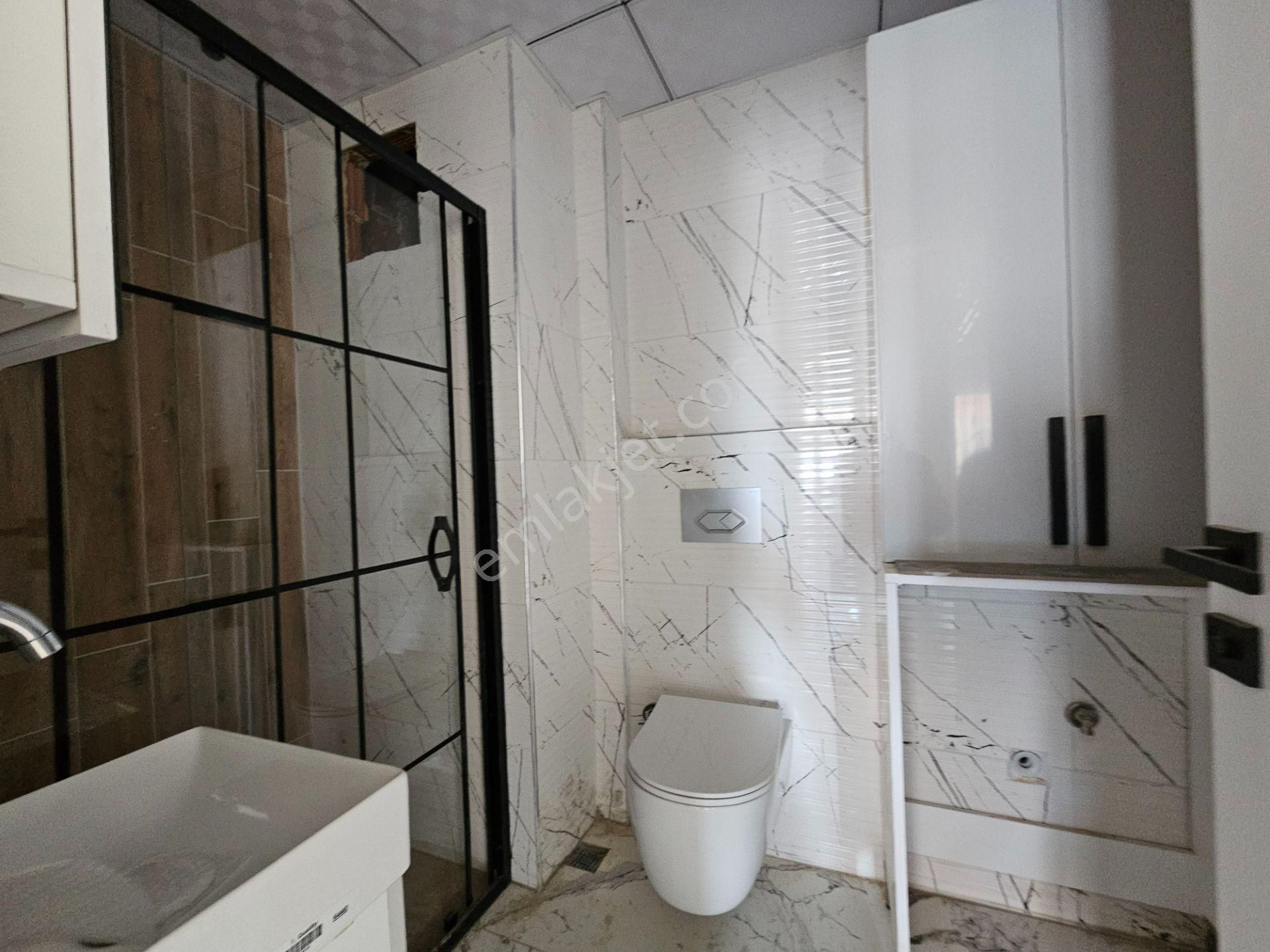 Aydınlıkevler Mahallesinde Diyanet Yurdu Yakını 2+1 Satılık Lüx Sıfır Fırsat Daireler - Görsel 8