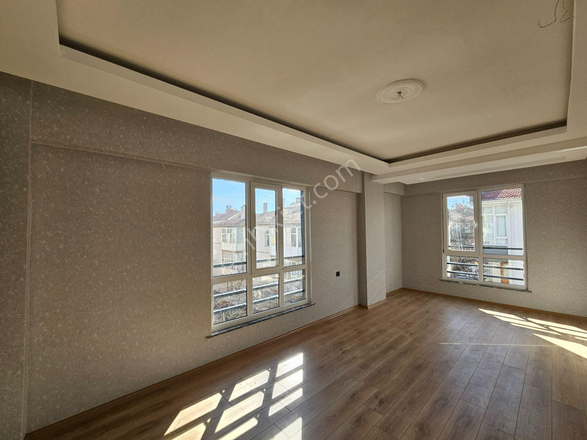 Aydınlıkevler Mahallesinde Diyanet Yurdu Yakını 2+1 Satılık Lüx Sıfır Fırsat Daireler - Görsel 15