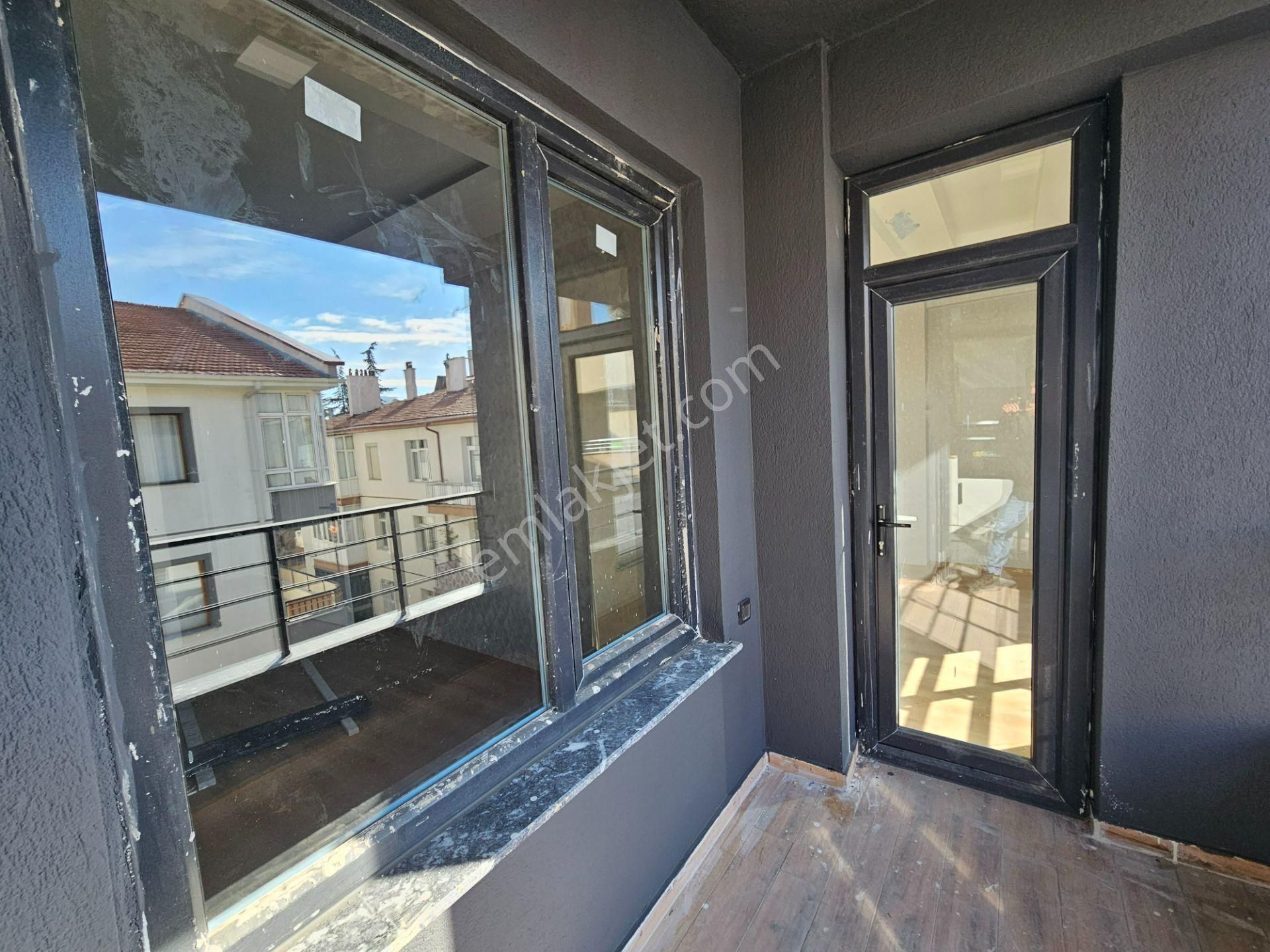 Aydınlıkevler Mahallesinde Diyanet Yurdu Yakını 2+1 Satılık Lüx Sıfır Fırsat Daireler - Görsel 14